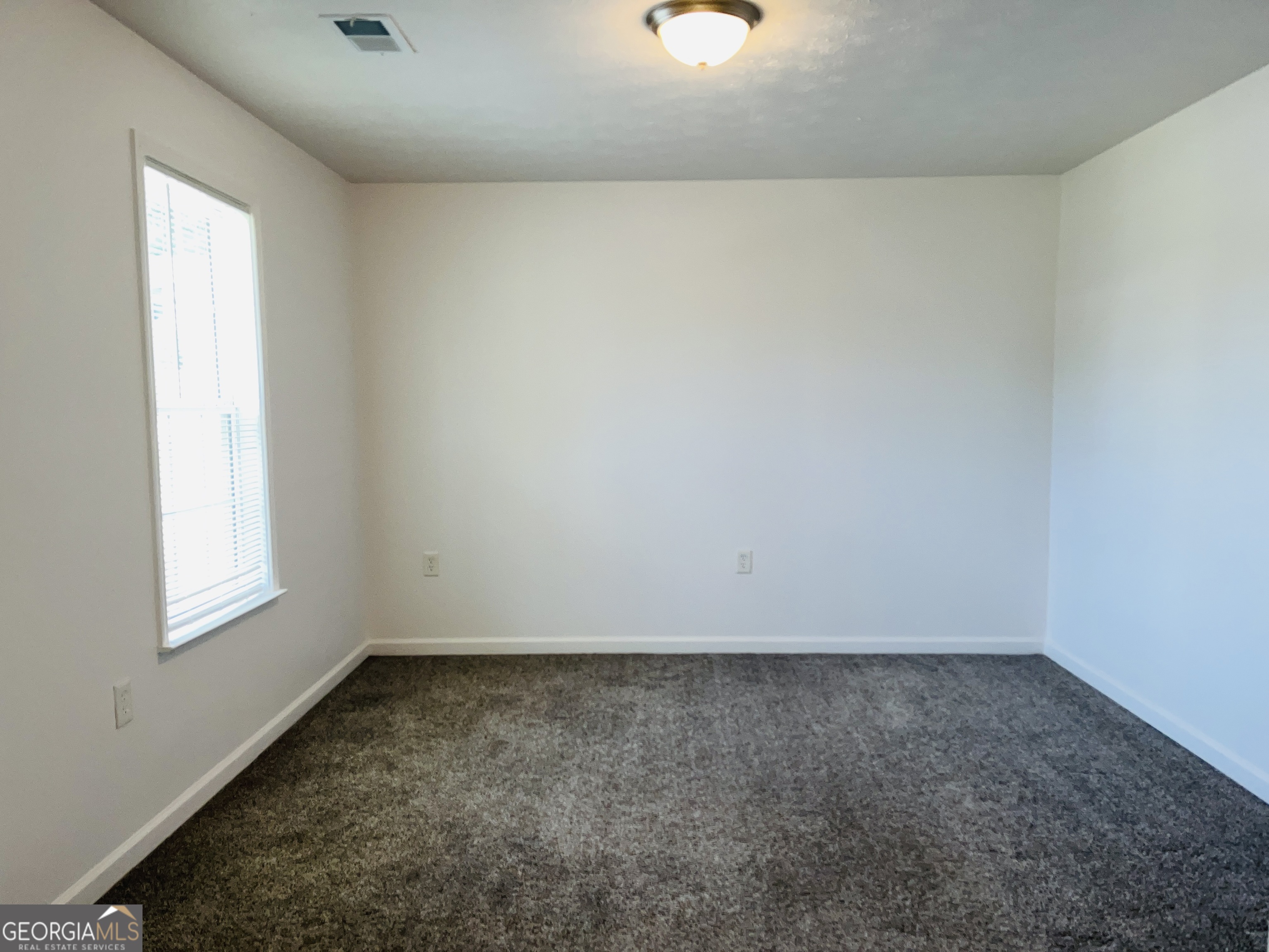 47 Robinson Street Newnan GA 30263