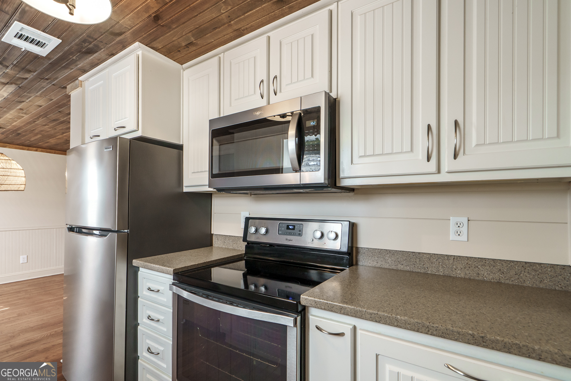 384 Arrowhead Trail Eatonton GA 31024