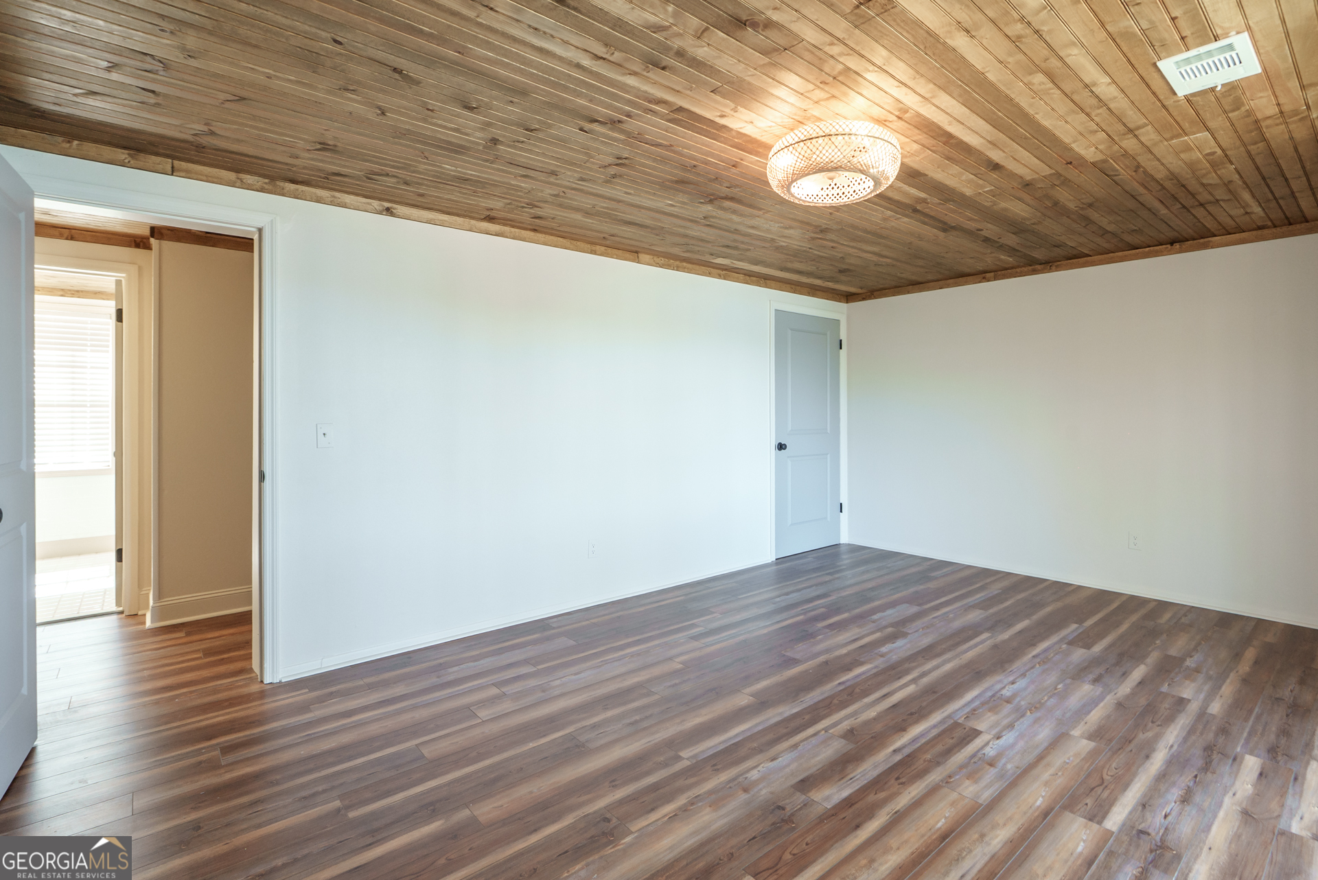 384 Arrowhead Trail Eatonton GA 31024