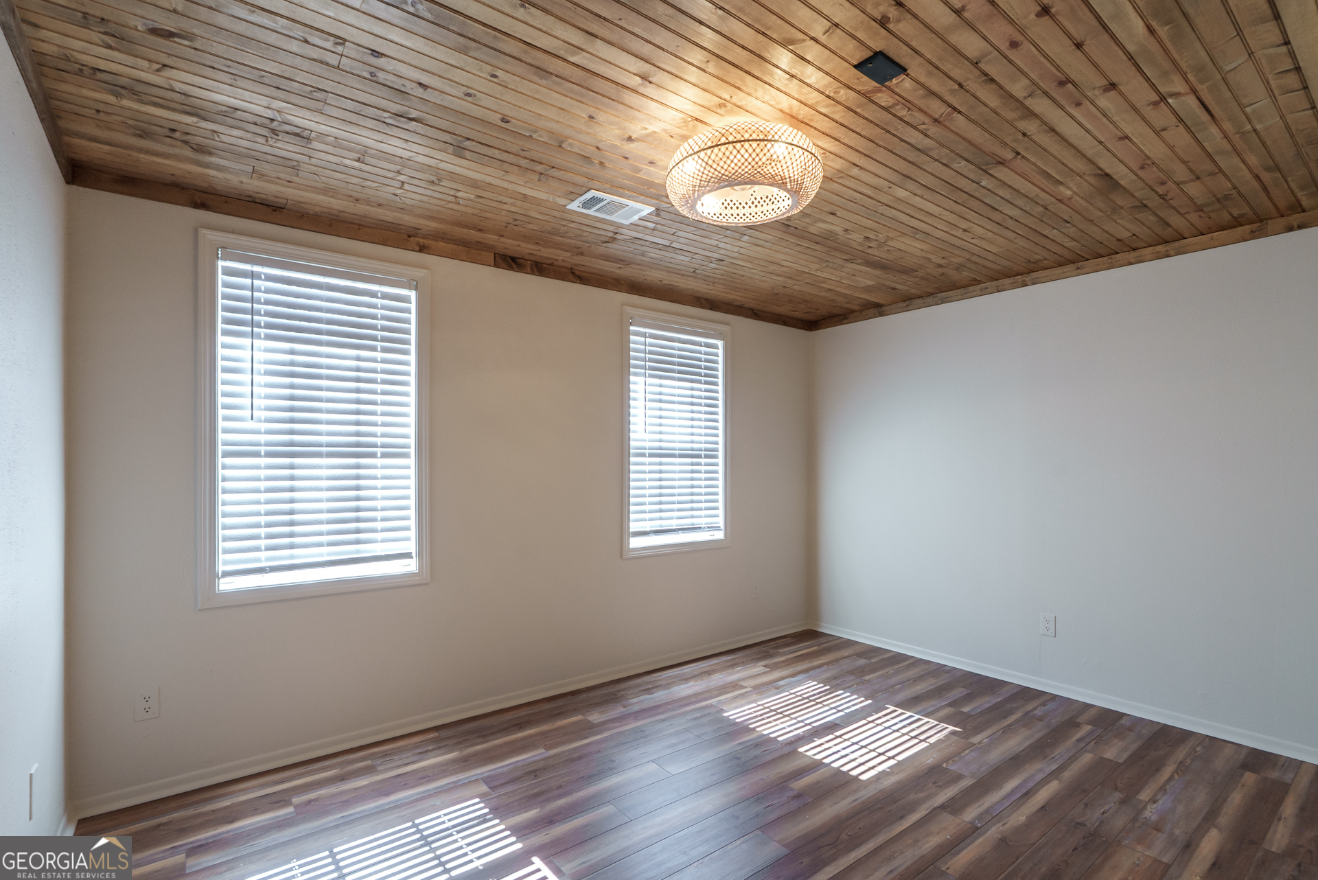 384 Arrowhead Trail Eatonton GA 31024