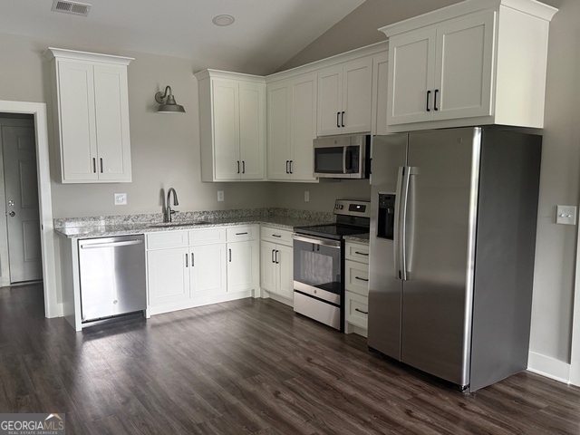 2453 Memorial Road Bowersville GA 30516