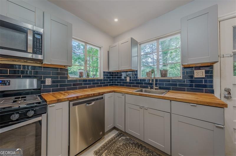 1920 W Forrest Avenue Atlanta GA 30344