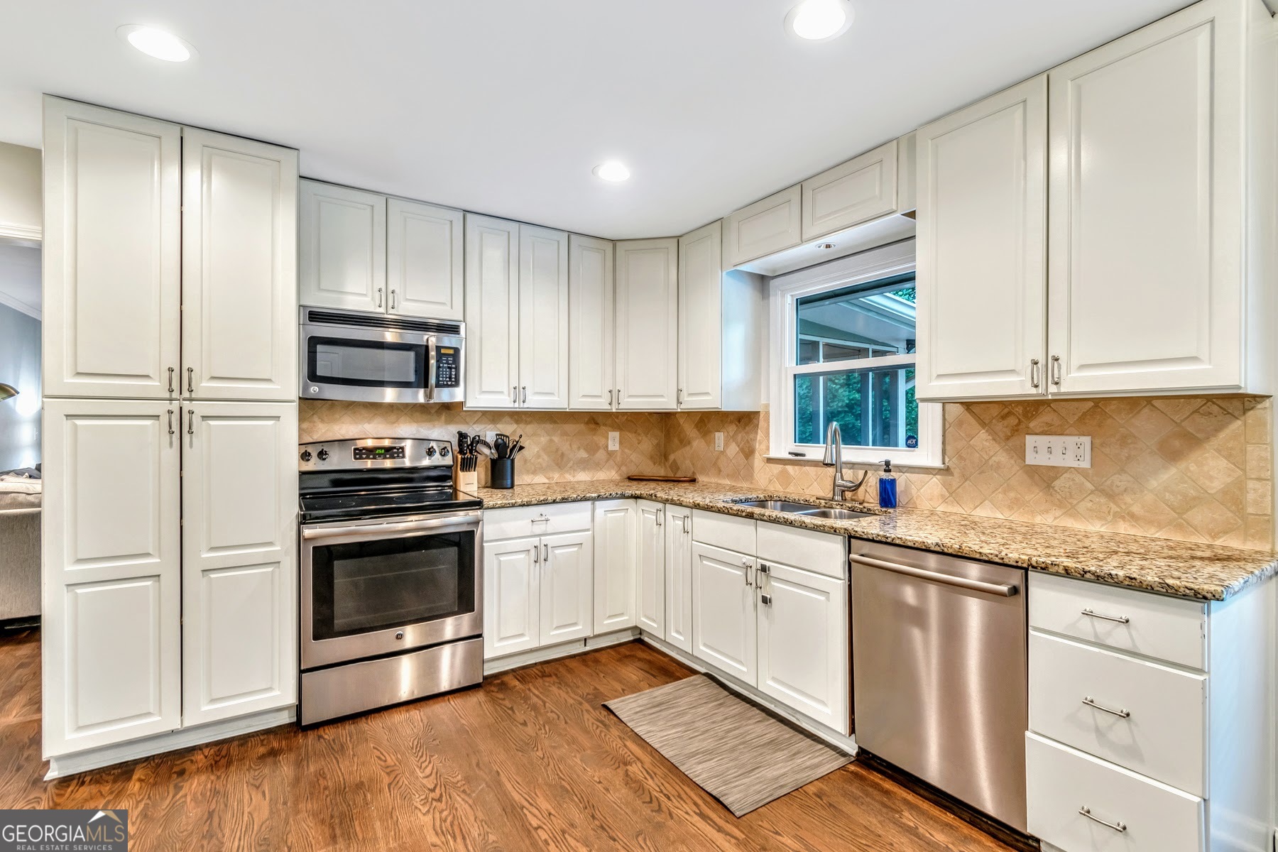 1897 Mount Vernon Road Dunwoody GA 30338