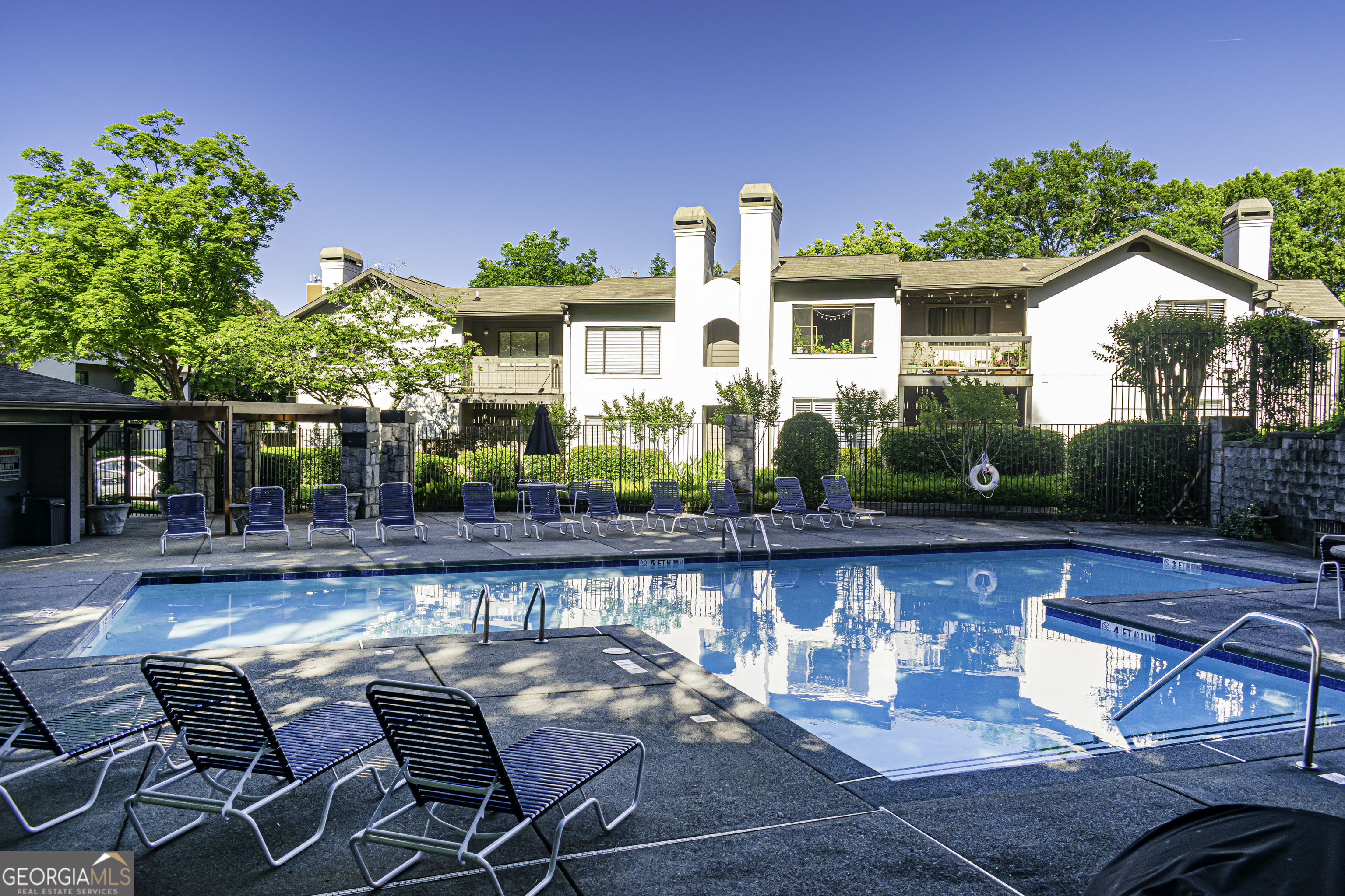 19 Finch Trail NE Atlanta GA 30308