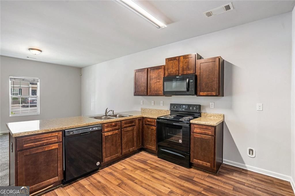 4043 Avalon Road SW Atlanta GA 30331