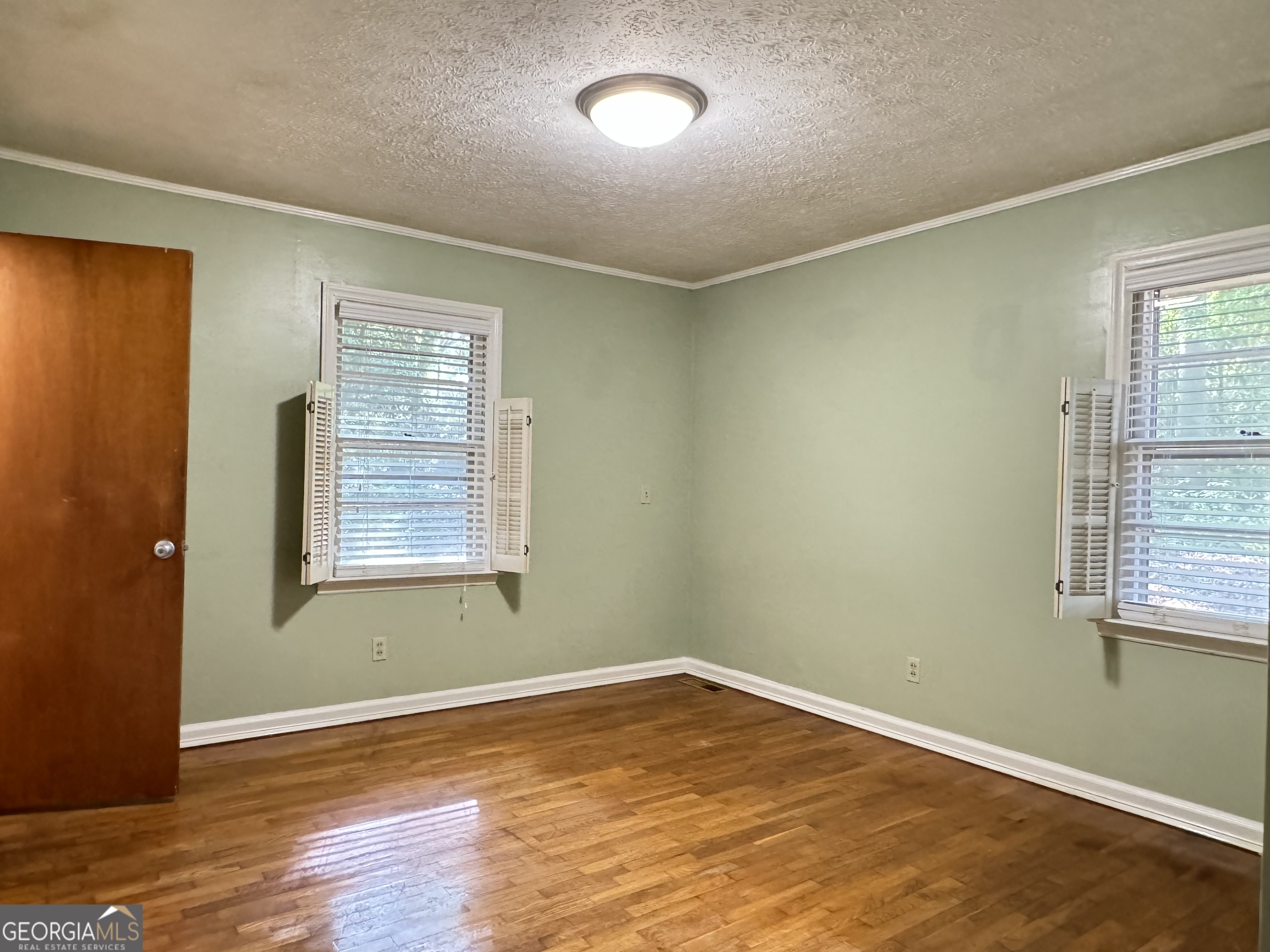 222 Pineview Drive Lawrenceville GA 30046