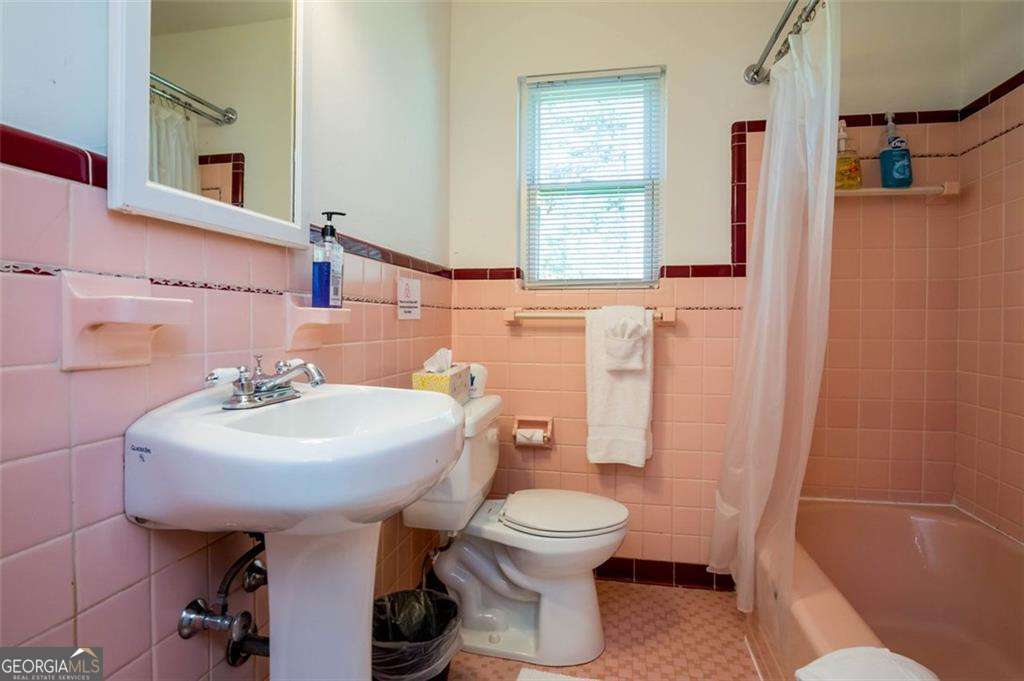 1536 Beech Valley Way NE Atlanta GA 30306