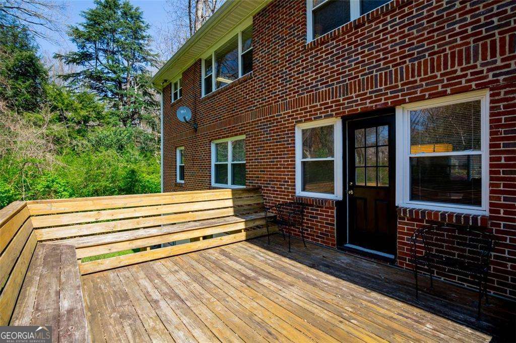 1536 Beech Valley Way NE Atlanta GA 30306
