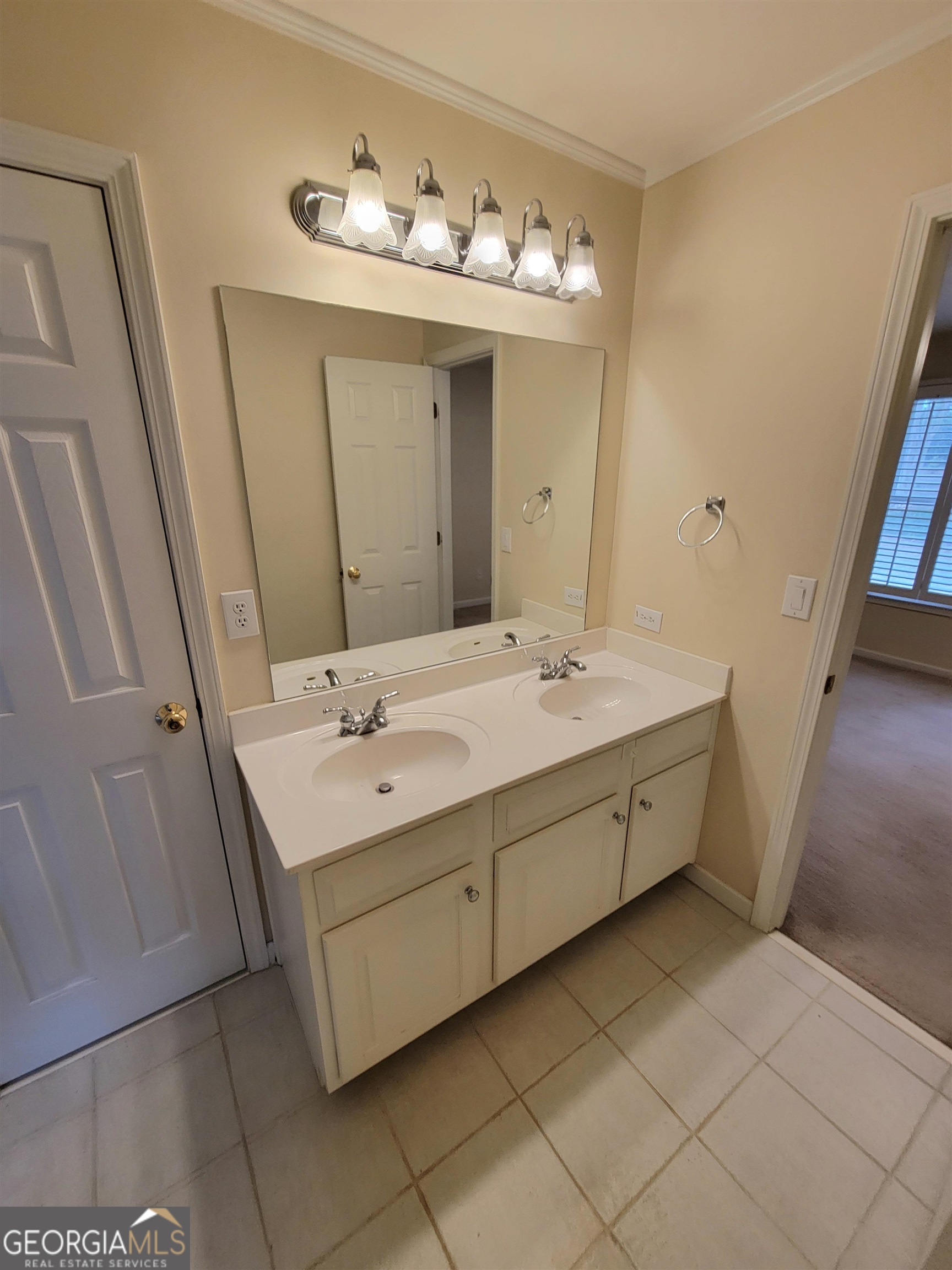 225 Lockmeade Way Fayetteville GA 30215
