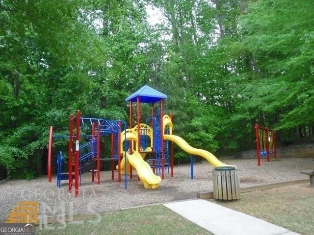 225 Lockmeade Way Fayetteville GA 30215