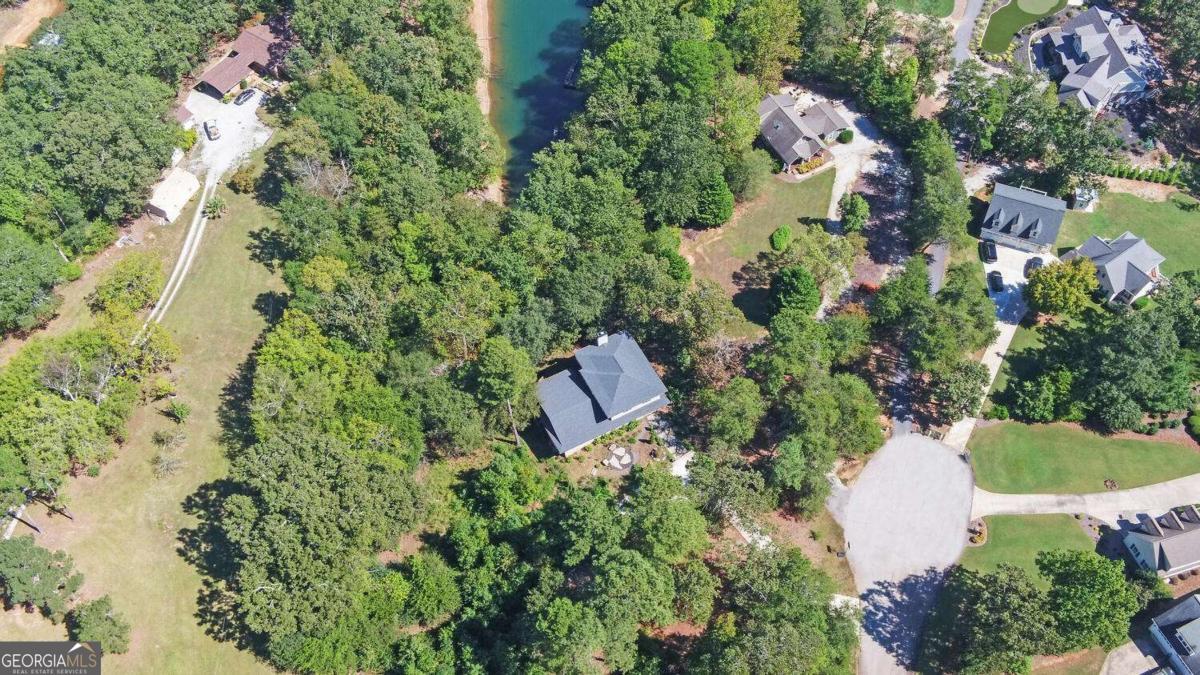 675 Freedom Heights Hartwell GA 30643