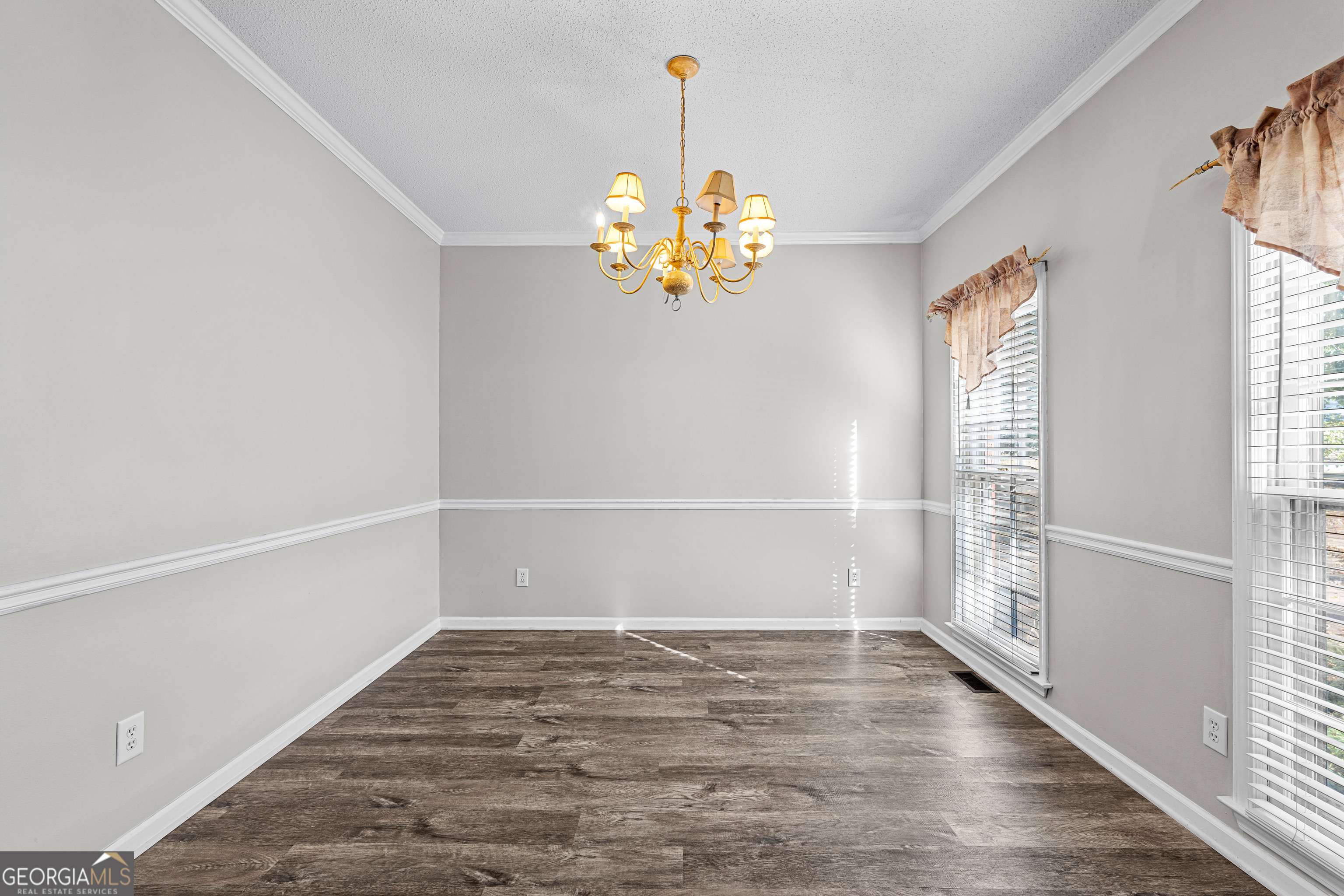 255 Woodstream Drive Newnan GA 30265