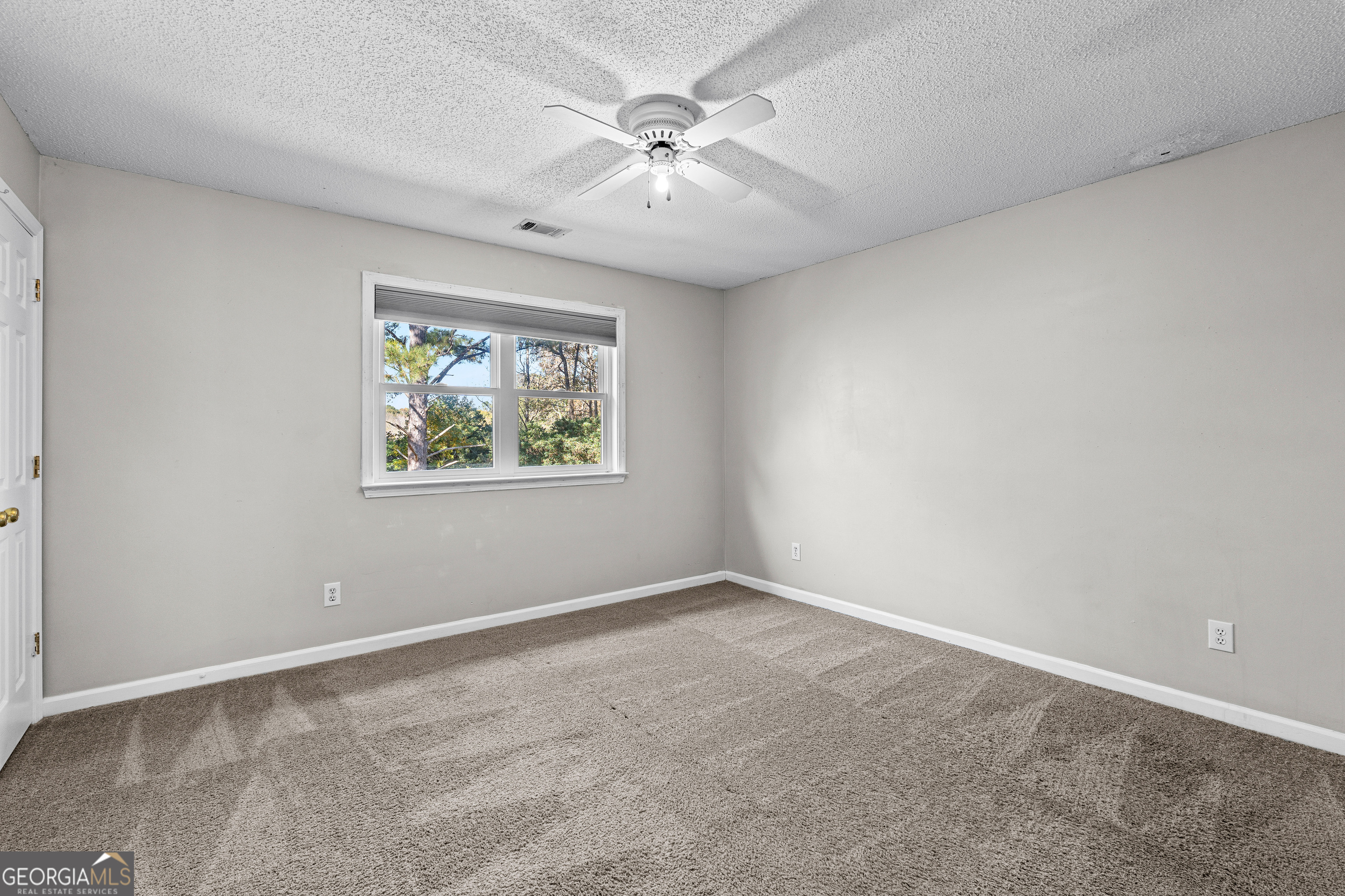 255 Woodstream Drive Newnan GA 30265