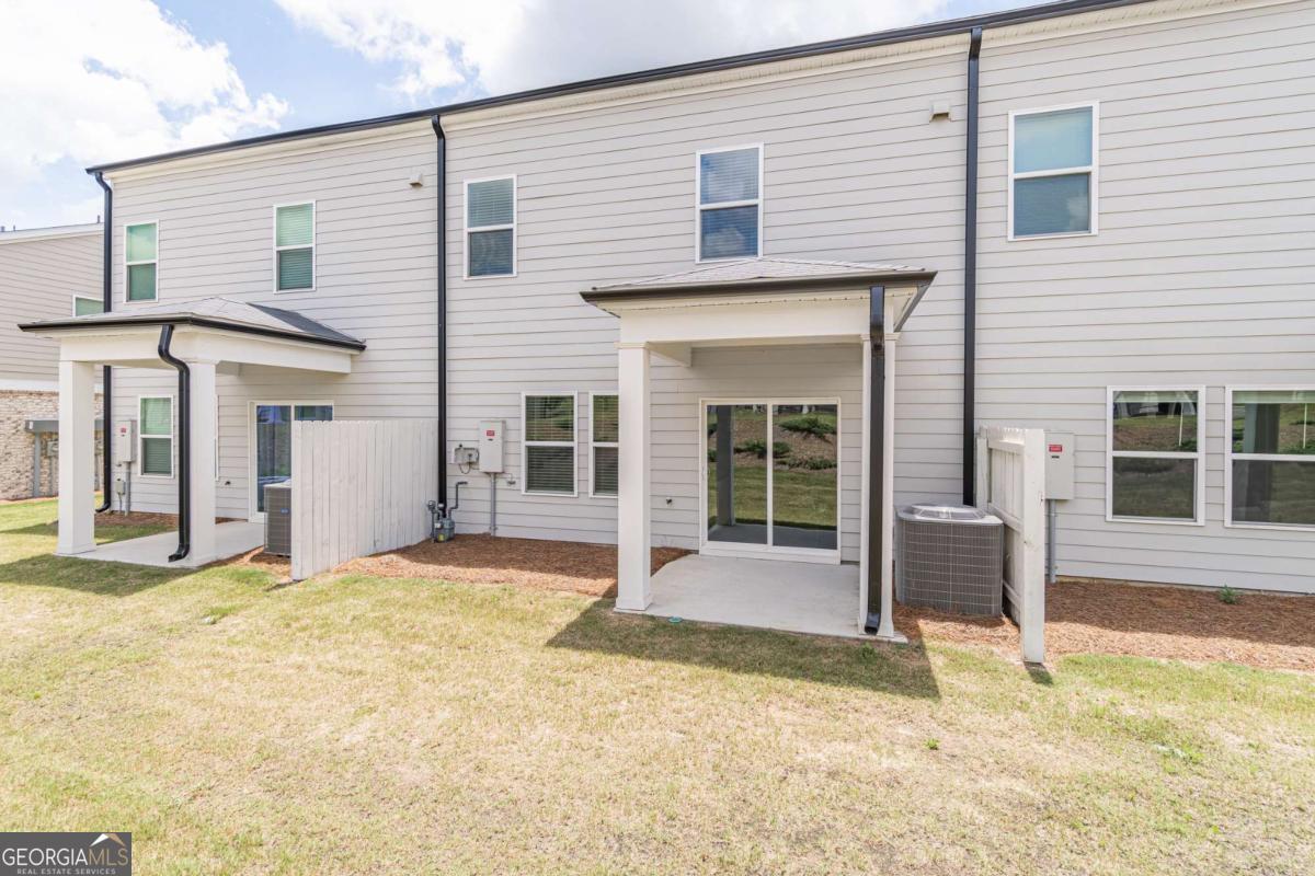 1452 Villageside Court Lawrenceville GA 30043