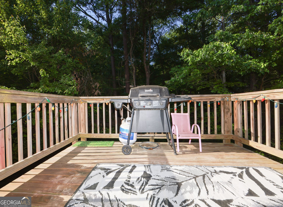 317 Pinewood Drive Woodstock GA 30189