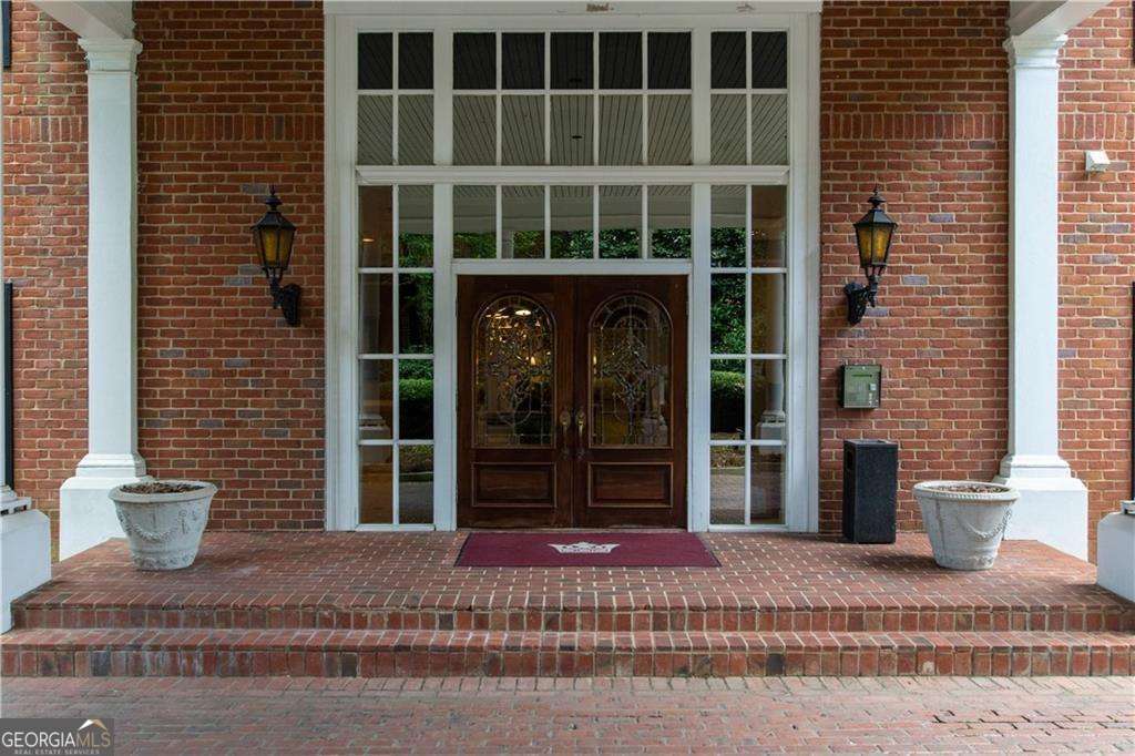 2921 Lenox Road NE Atlanta GA 30324