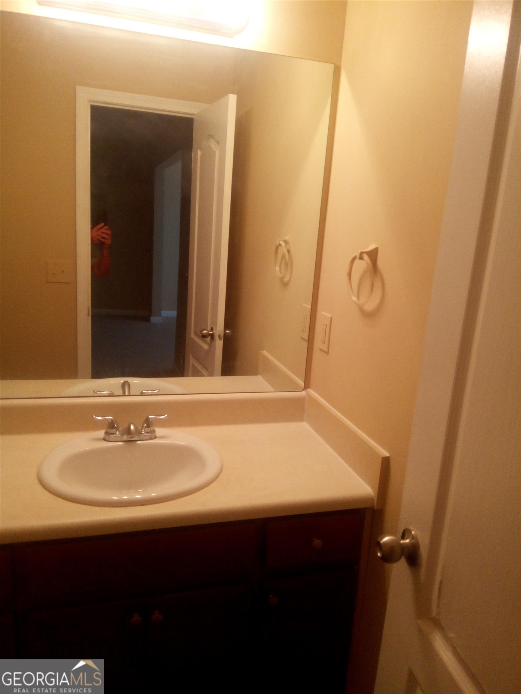 8630 Thomas Road Riverdale GA 30274