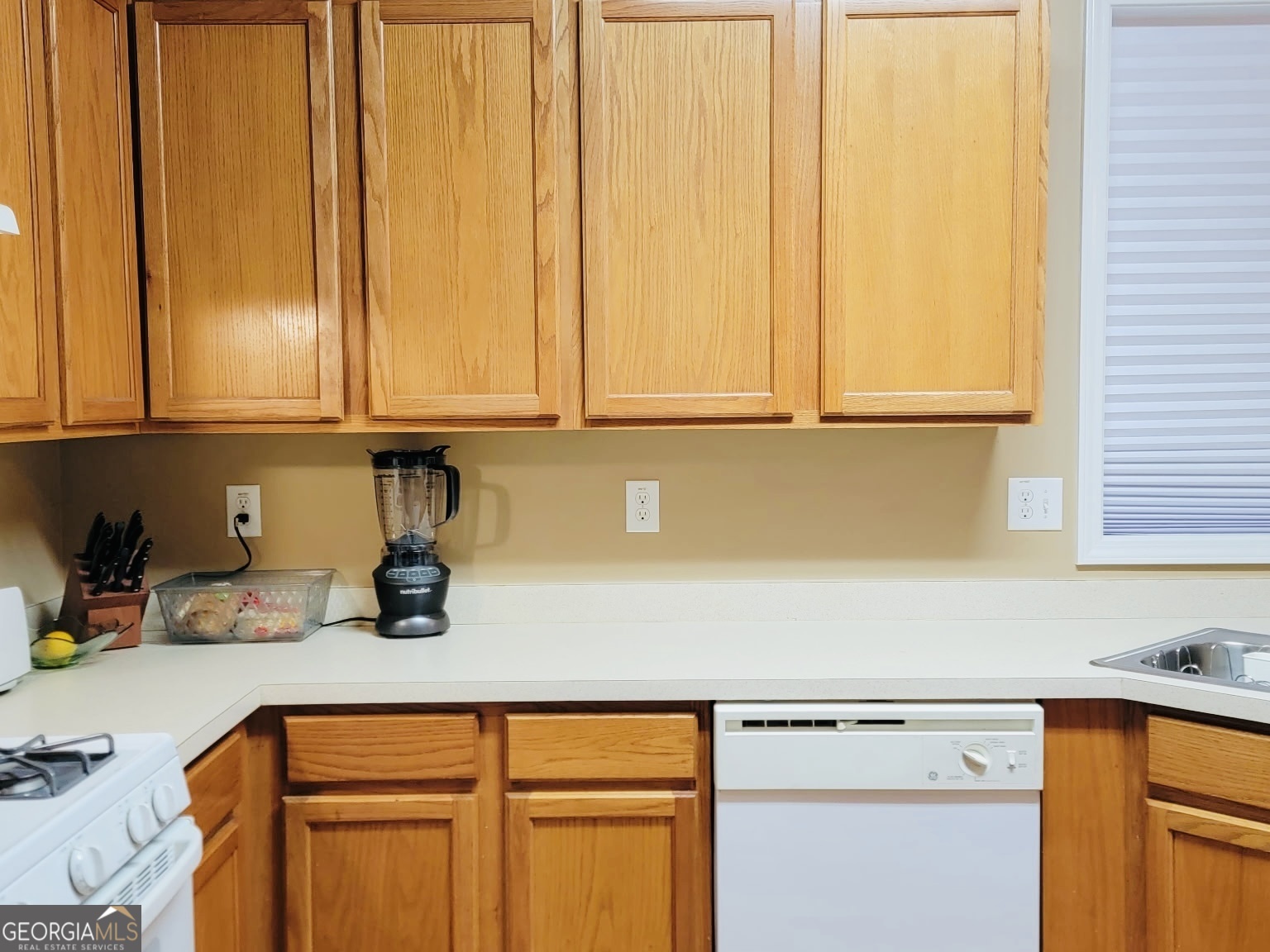 6904 Silver Bend Place Austell GA 30168