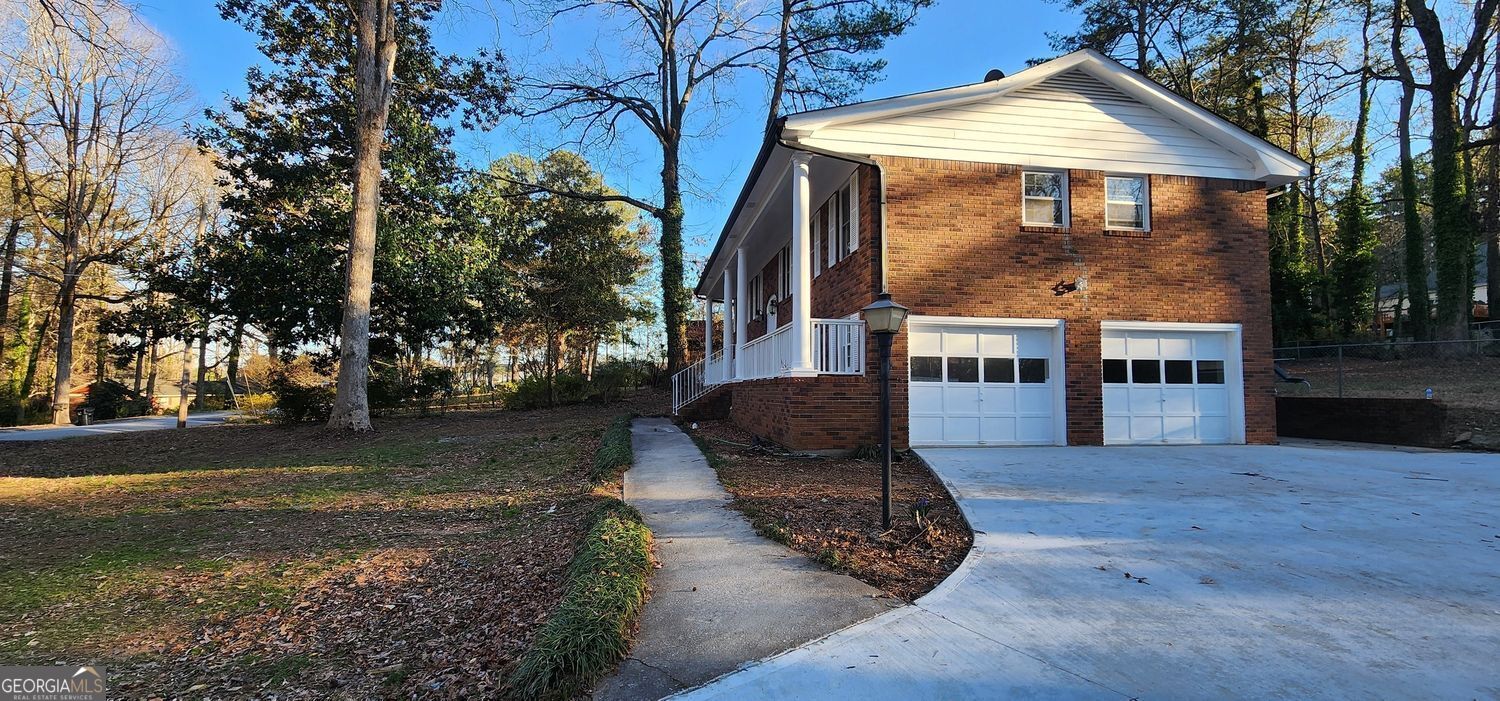 2349 Valley Way Snellville GA 30078