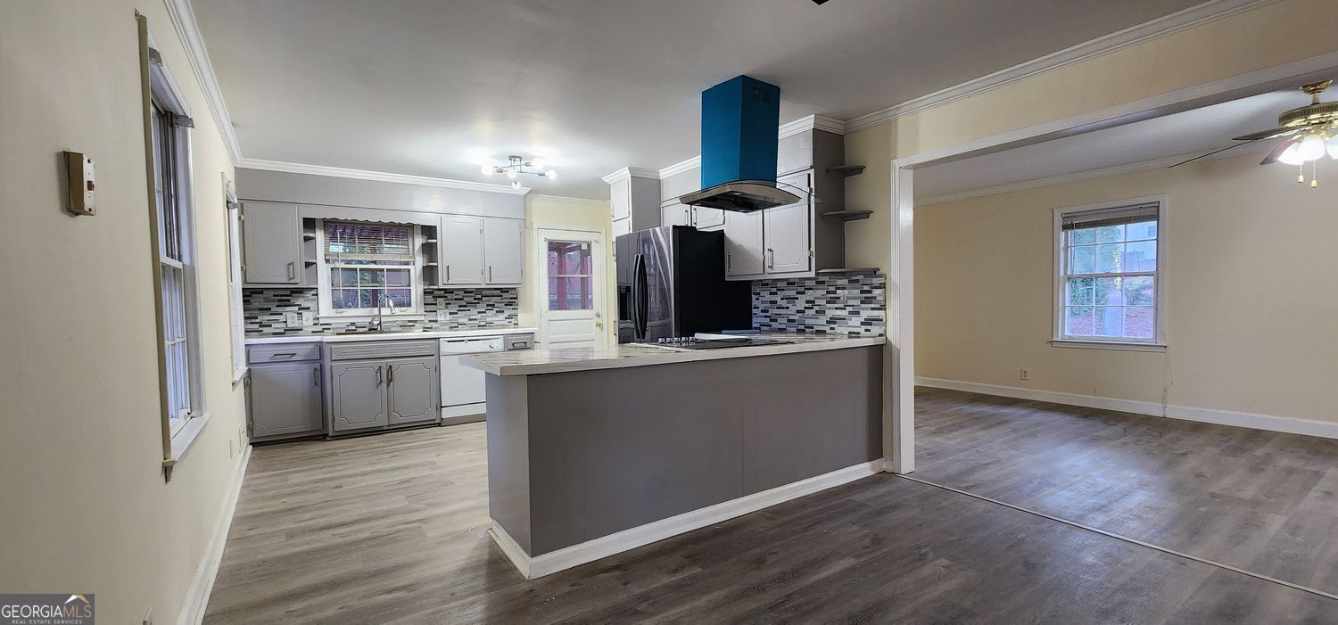 2349 Valley Way Snellville GA 30078