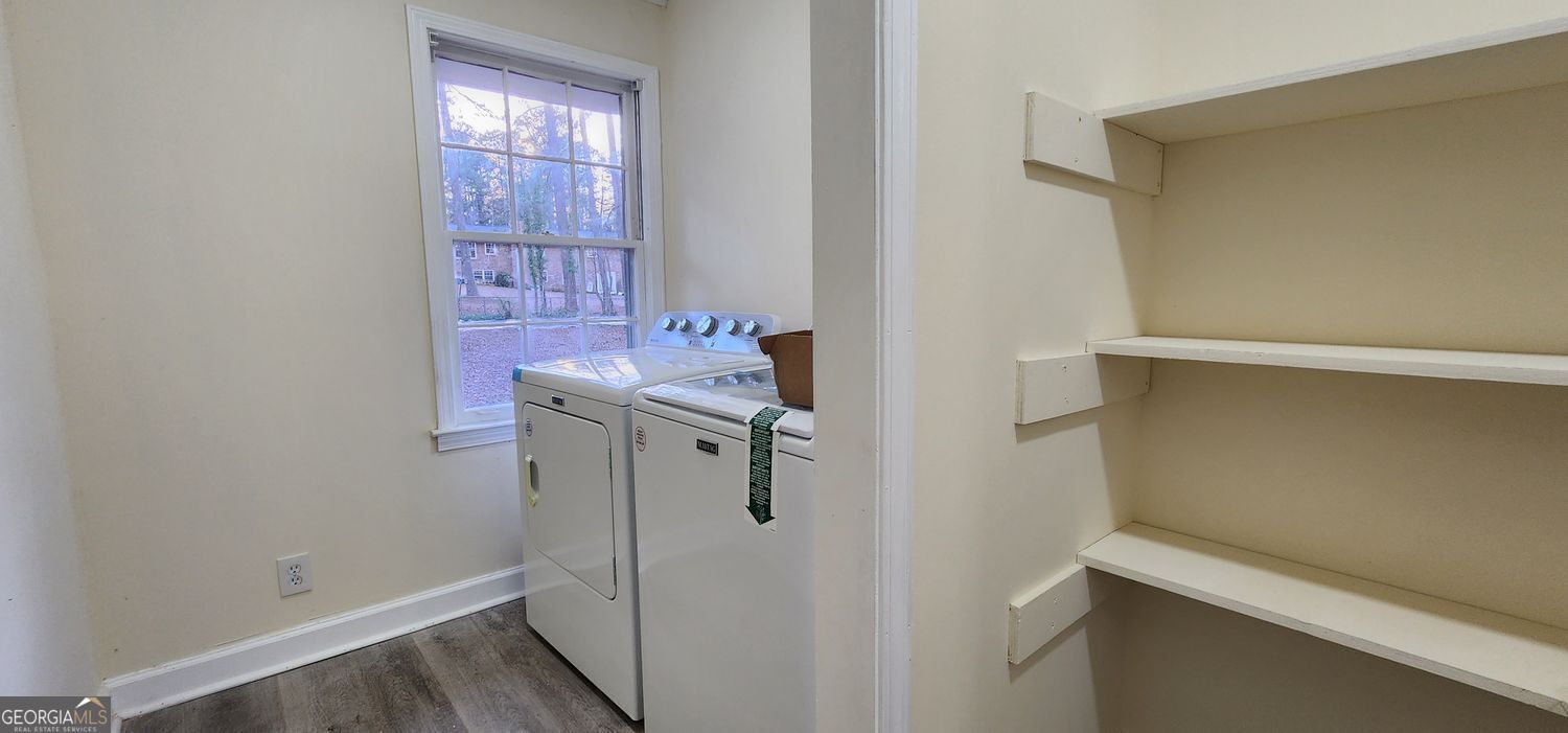 2349 Valley Way Snellville GA 30078