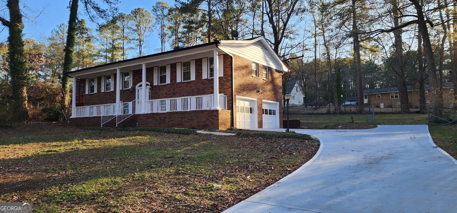 2349 Valley Way Snellville GA 30078