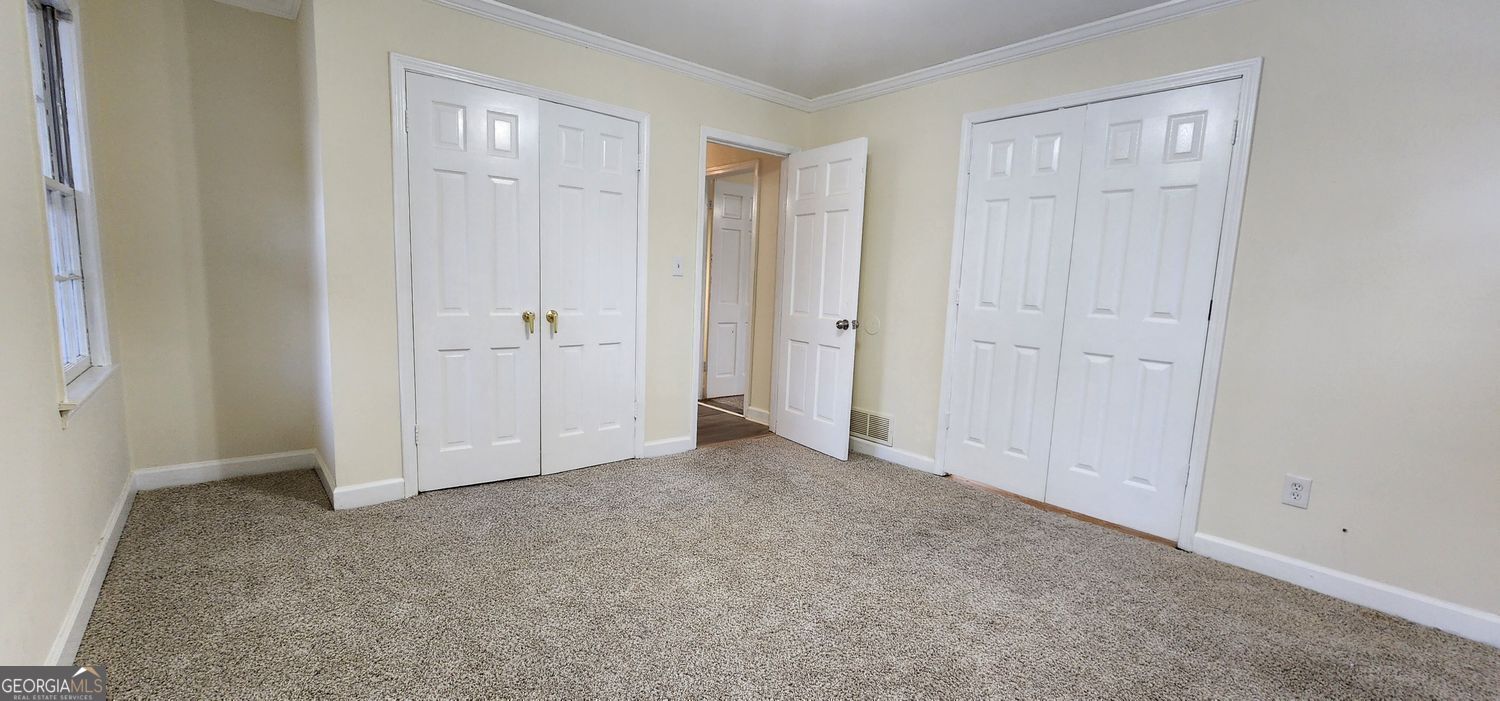 2349 Valley Way Snellville GA 30078