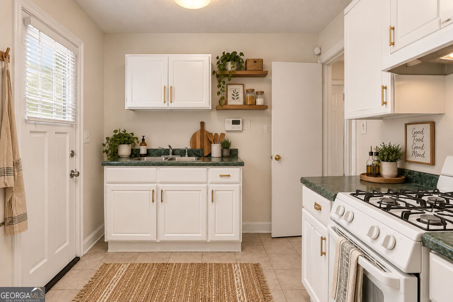 1982 Rockledge Road NE Atlanta GA 30324