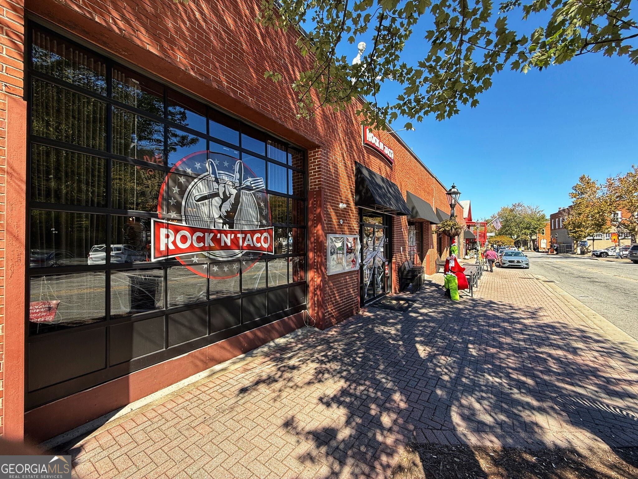1079 Canton Street Roswell GA 30075