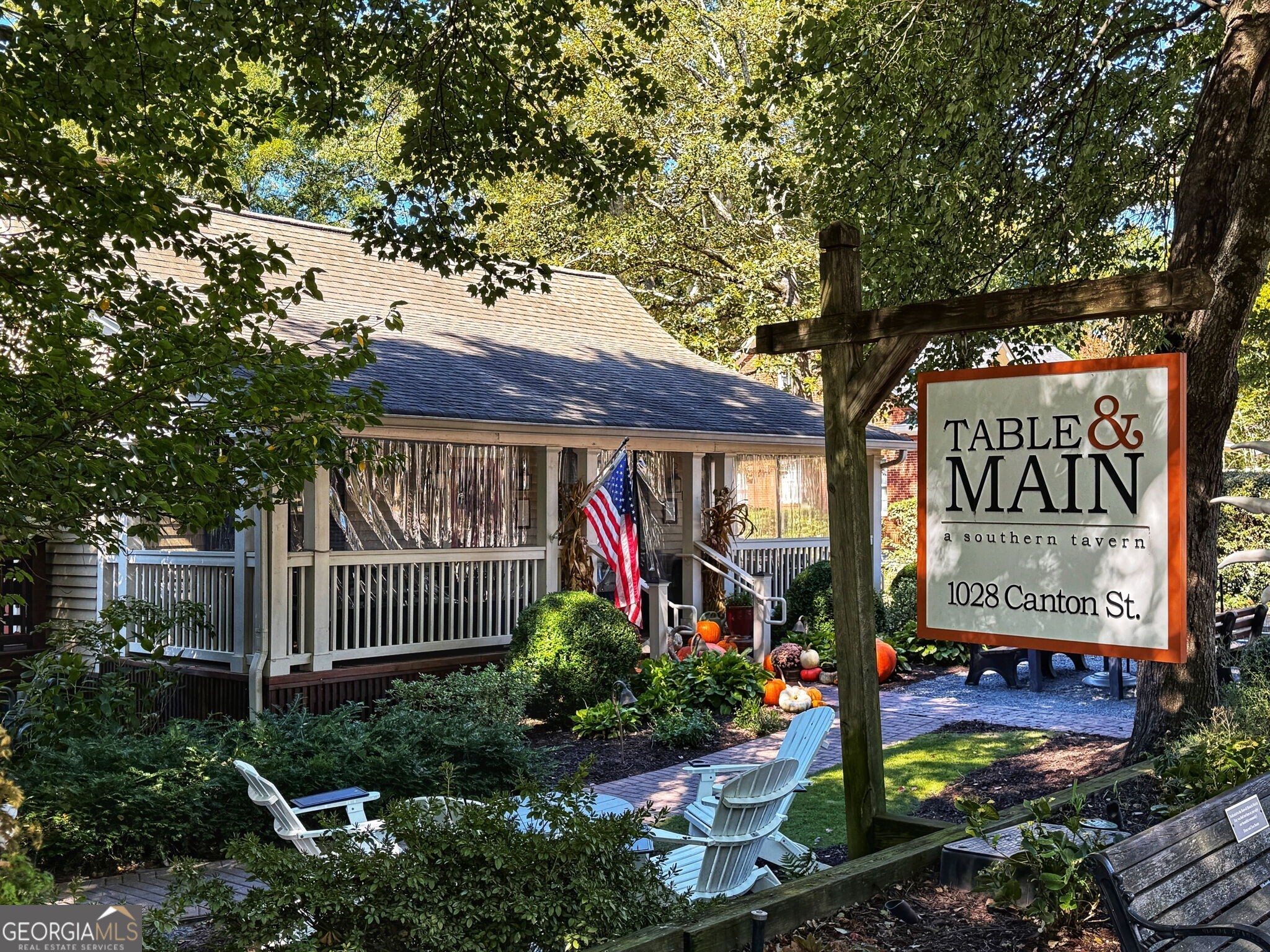 1079 Canton Street Roswell GA 30075