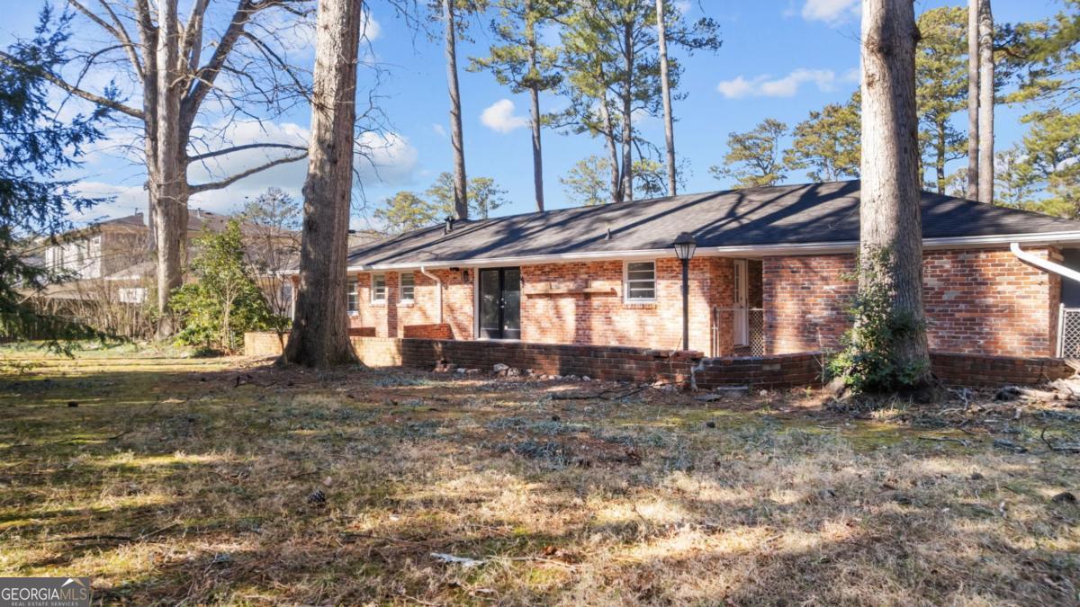 2038 S Akin Drive NE Atlanta GA 30345