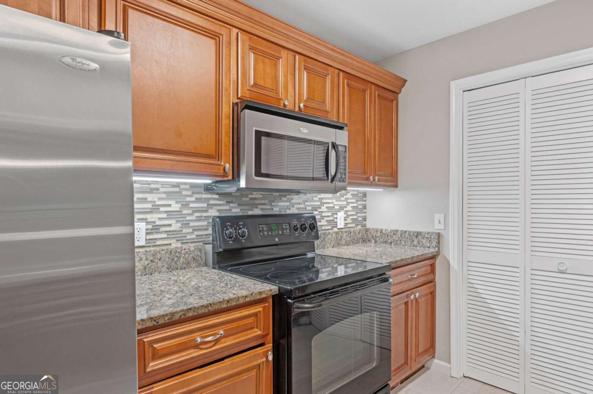 601 Abingdon Way Atlanta GA 30328