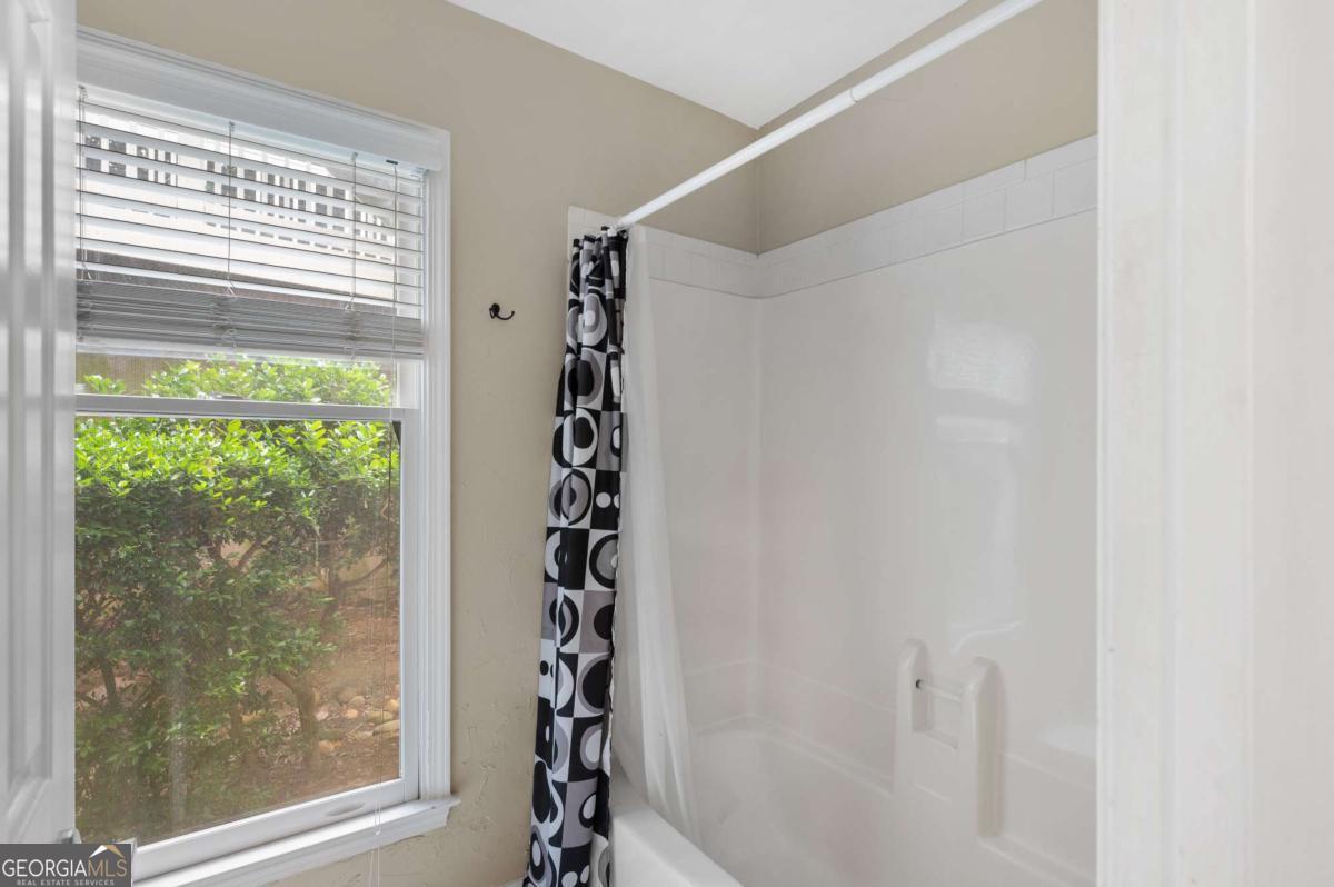 601 Abingdon Way Atlanta GA 30328