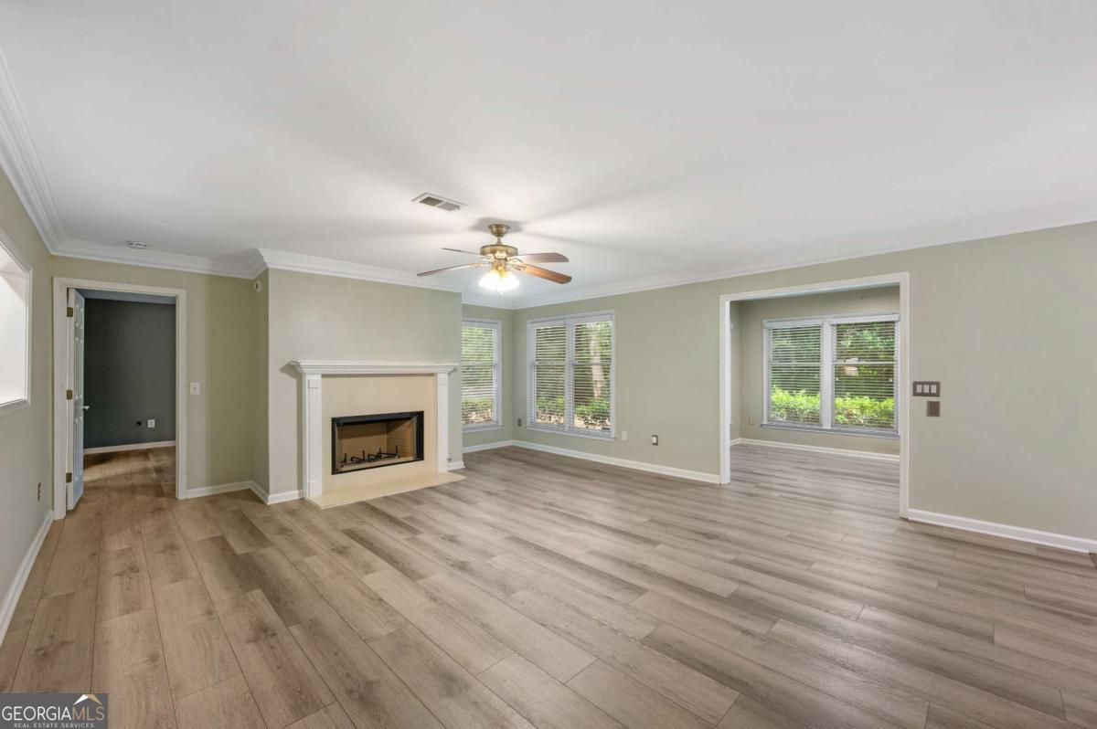 601 Abingdon Way Atlanta GA 30328