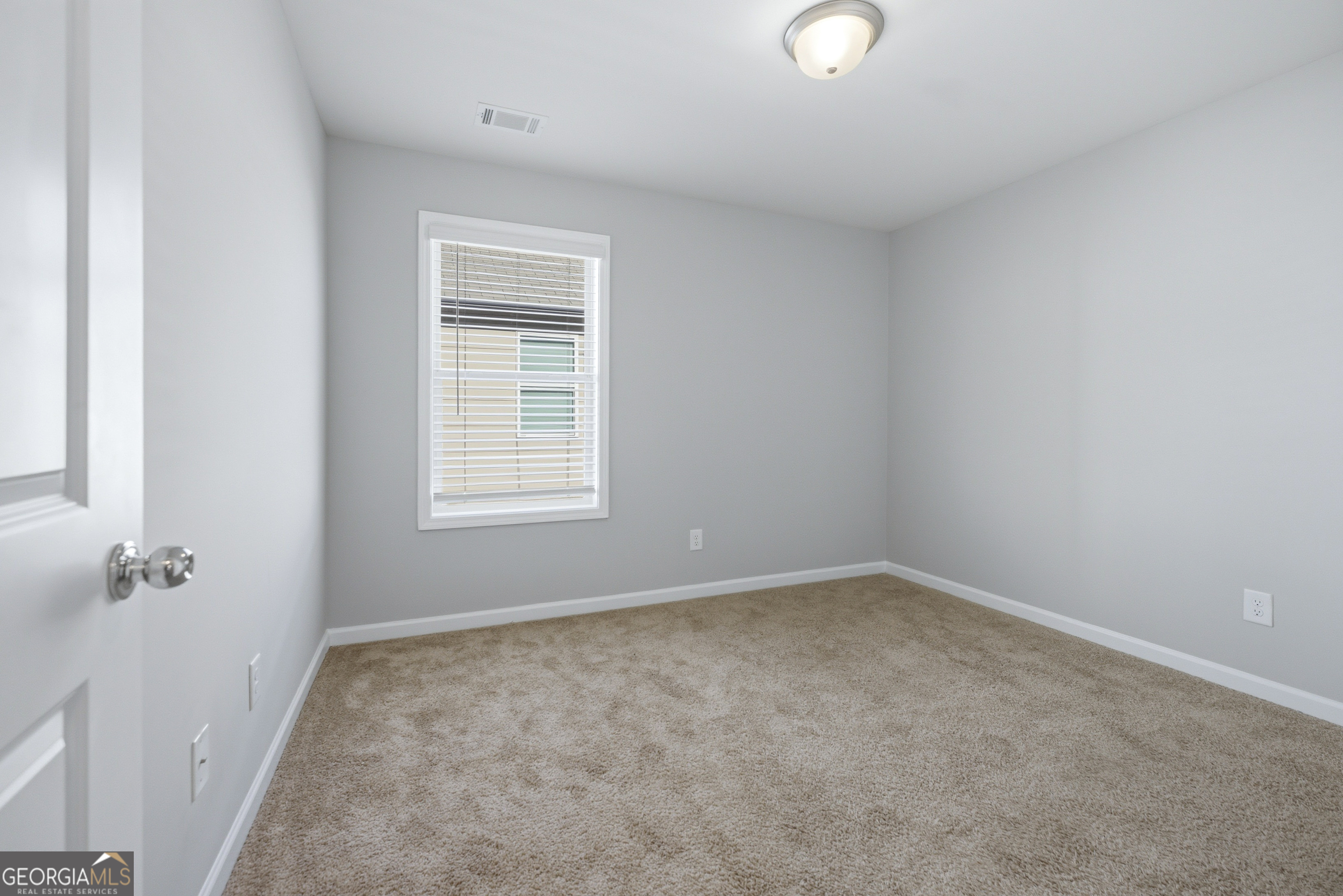 327 Cashes Court Lilburn GA 30047