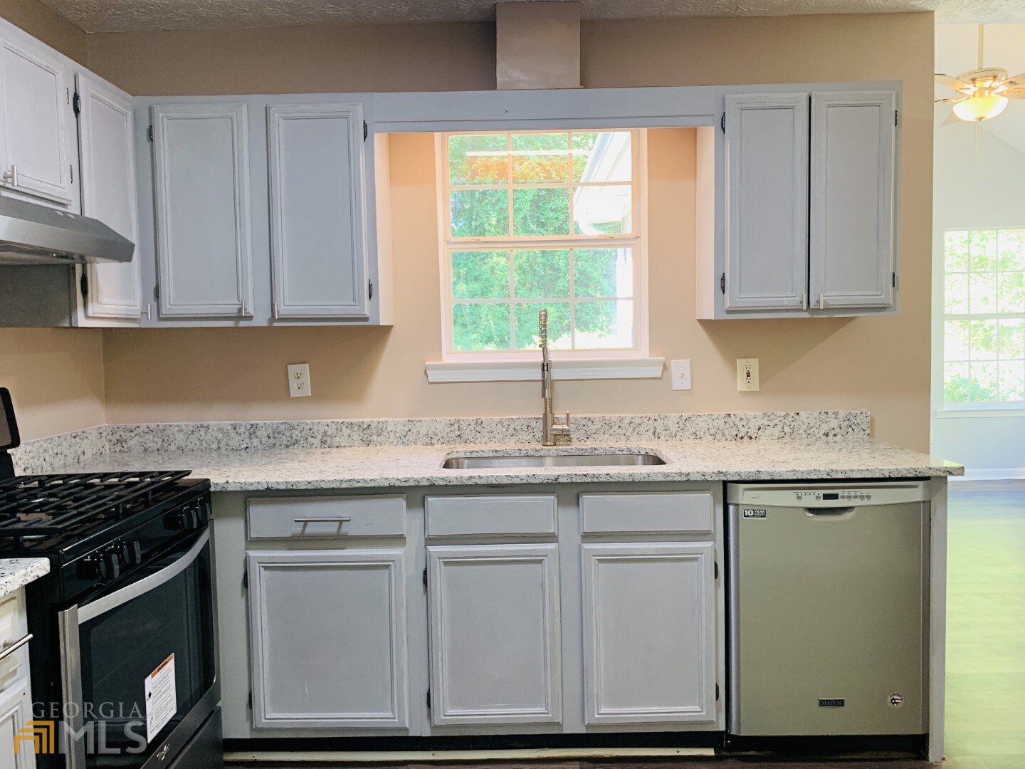 30 Standing Rock Road Senoia GA 30276