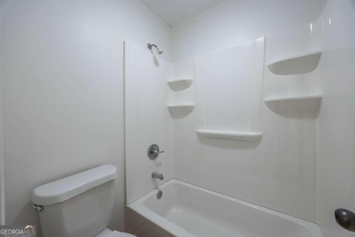 6898 Babbling Brook Drive Rex GA 30273