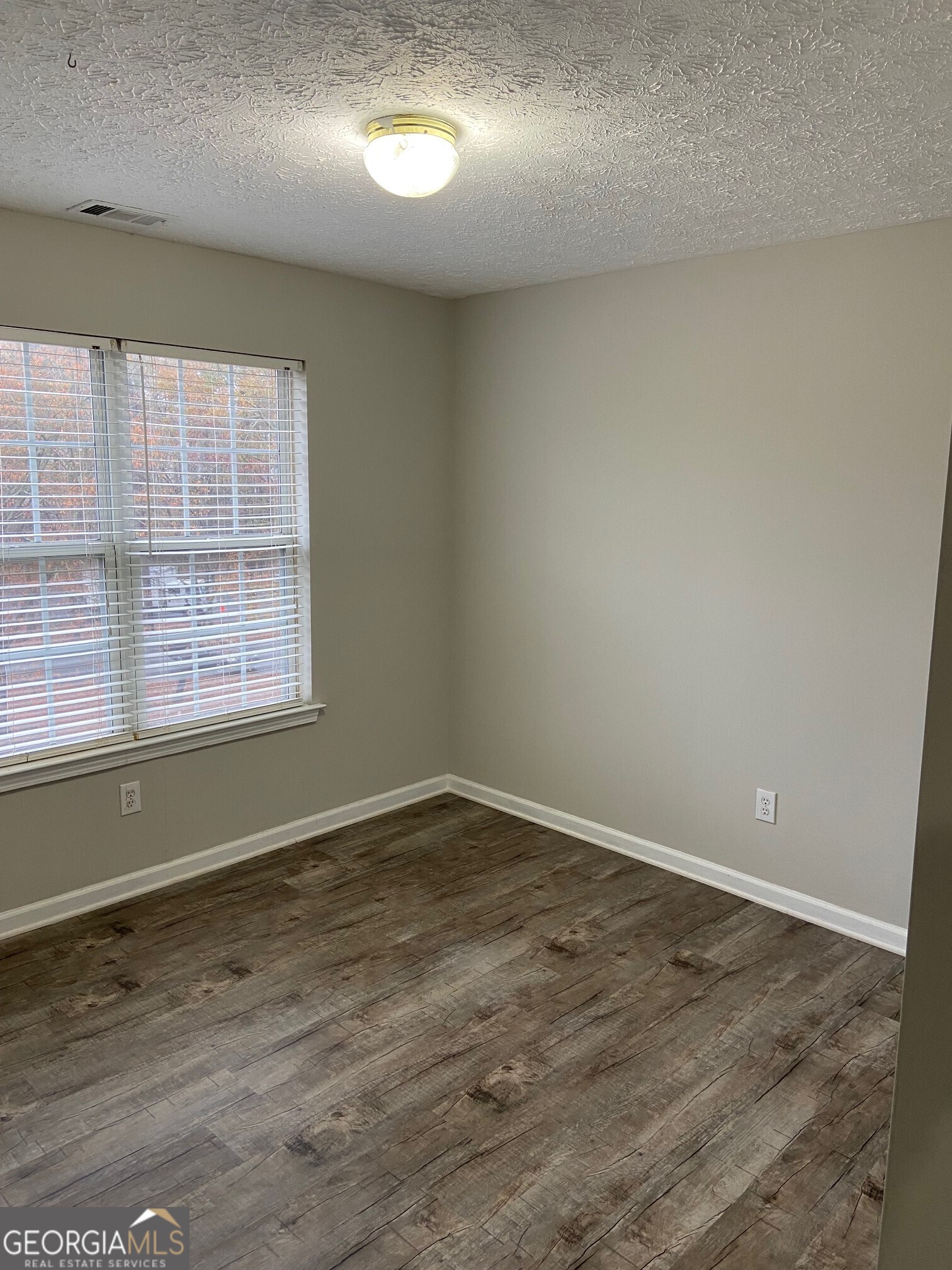 2279 Oak Glenn Circle Duluth GA 30096