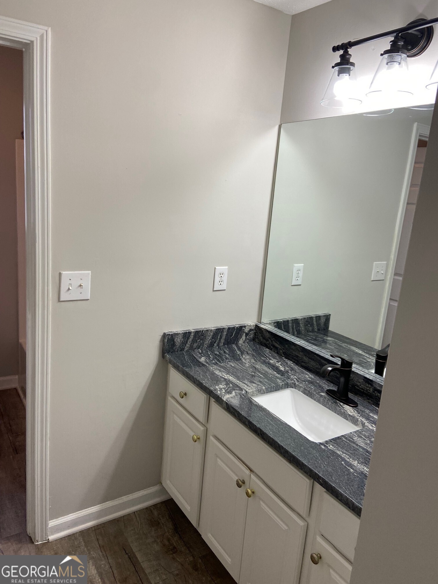 2279 Oak Glenn Circle Duluth GA 30096