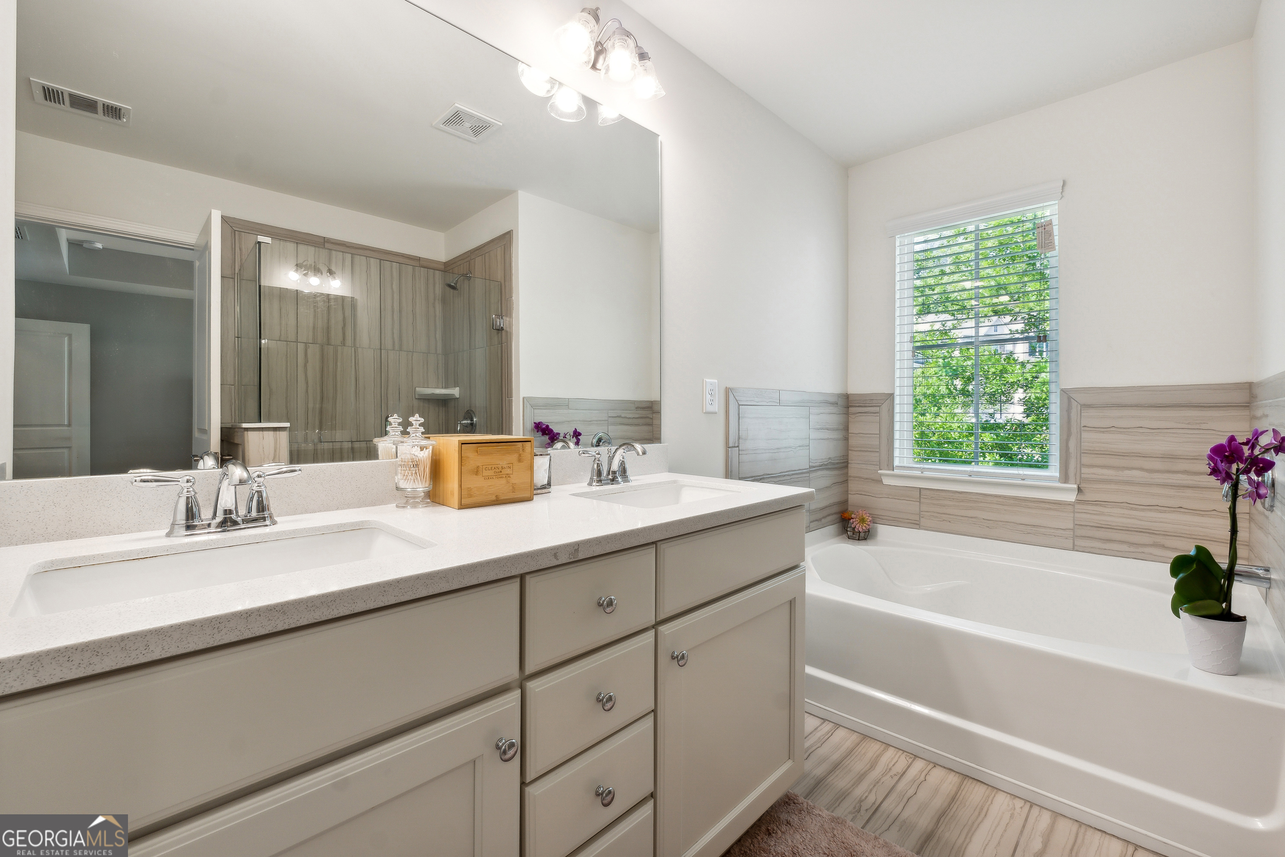 1499 River Oak Lane Stone Mountain GA 30083