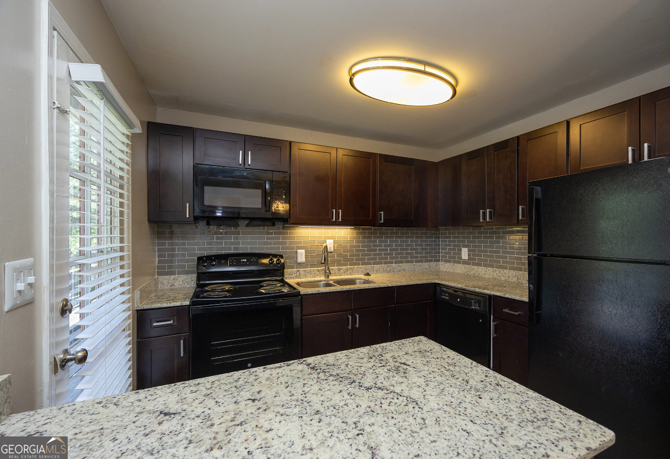 4883 Roswell Road Atlanta GA 30342