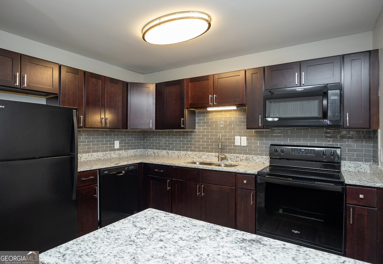 4883 Roswell Road Atlanta GA 30342