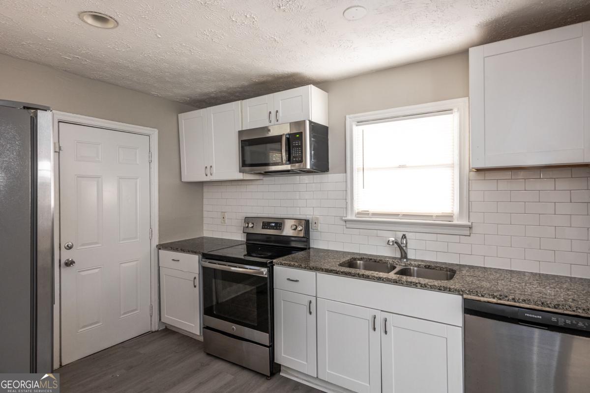 2153 Burroughs Avenue SE Atlanta GA 30315