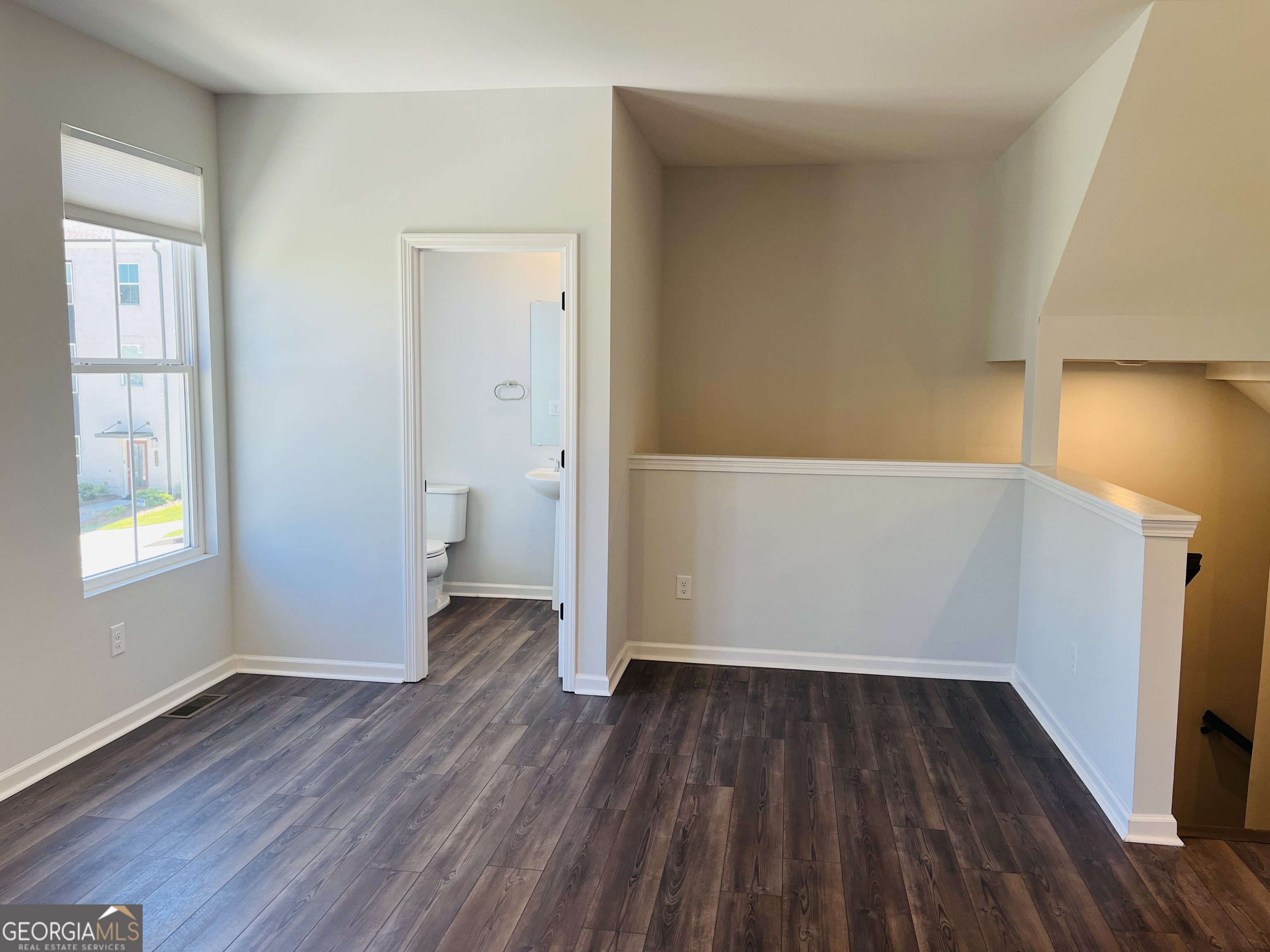 2686 Creek View Terrace NW Atlanta GA 30318