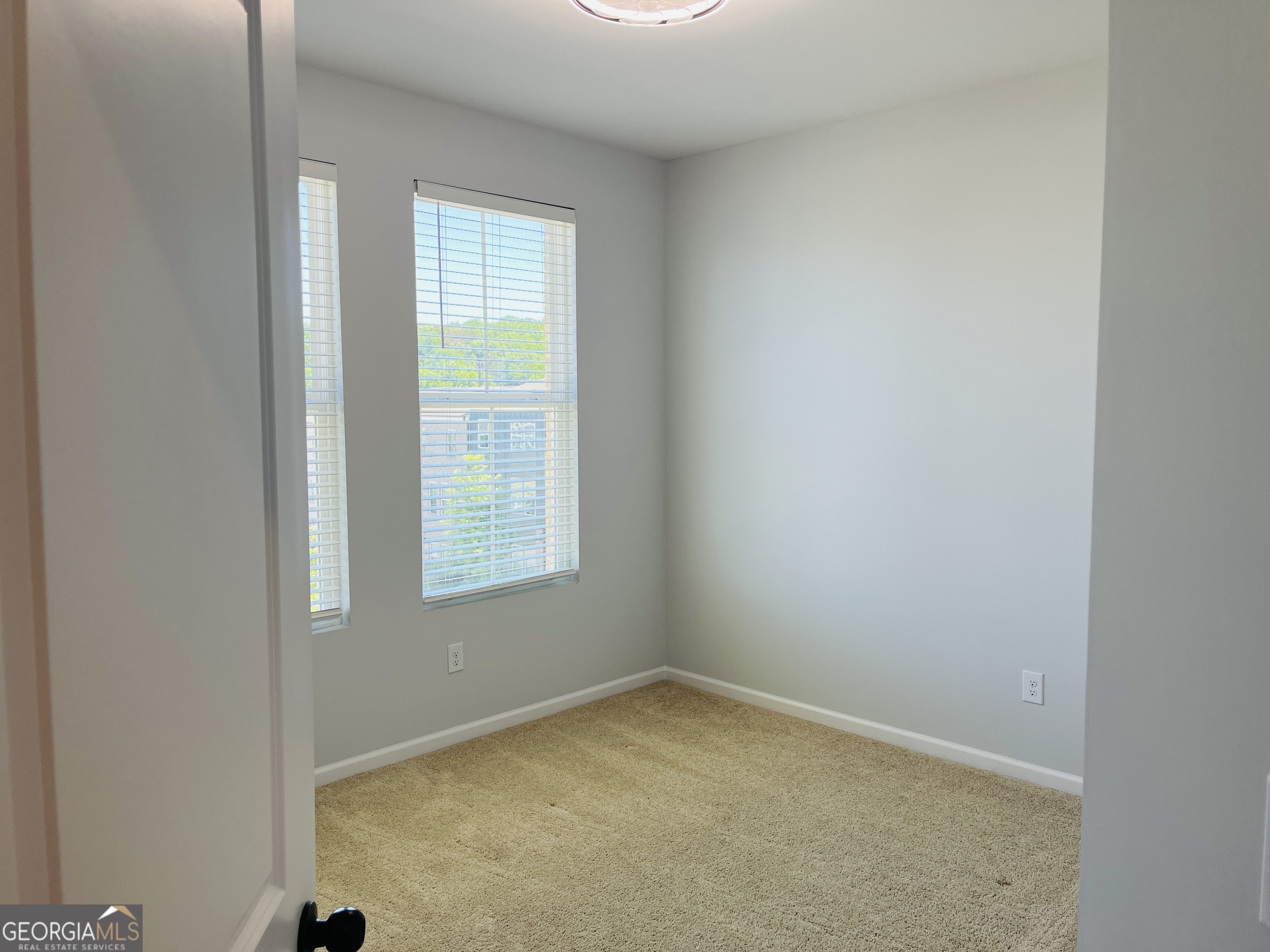 2686 Creek View Terrace NW Atlanta GA 30318