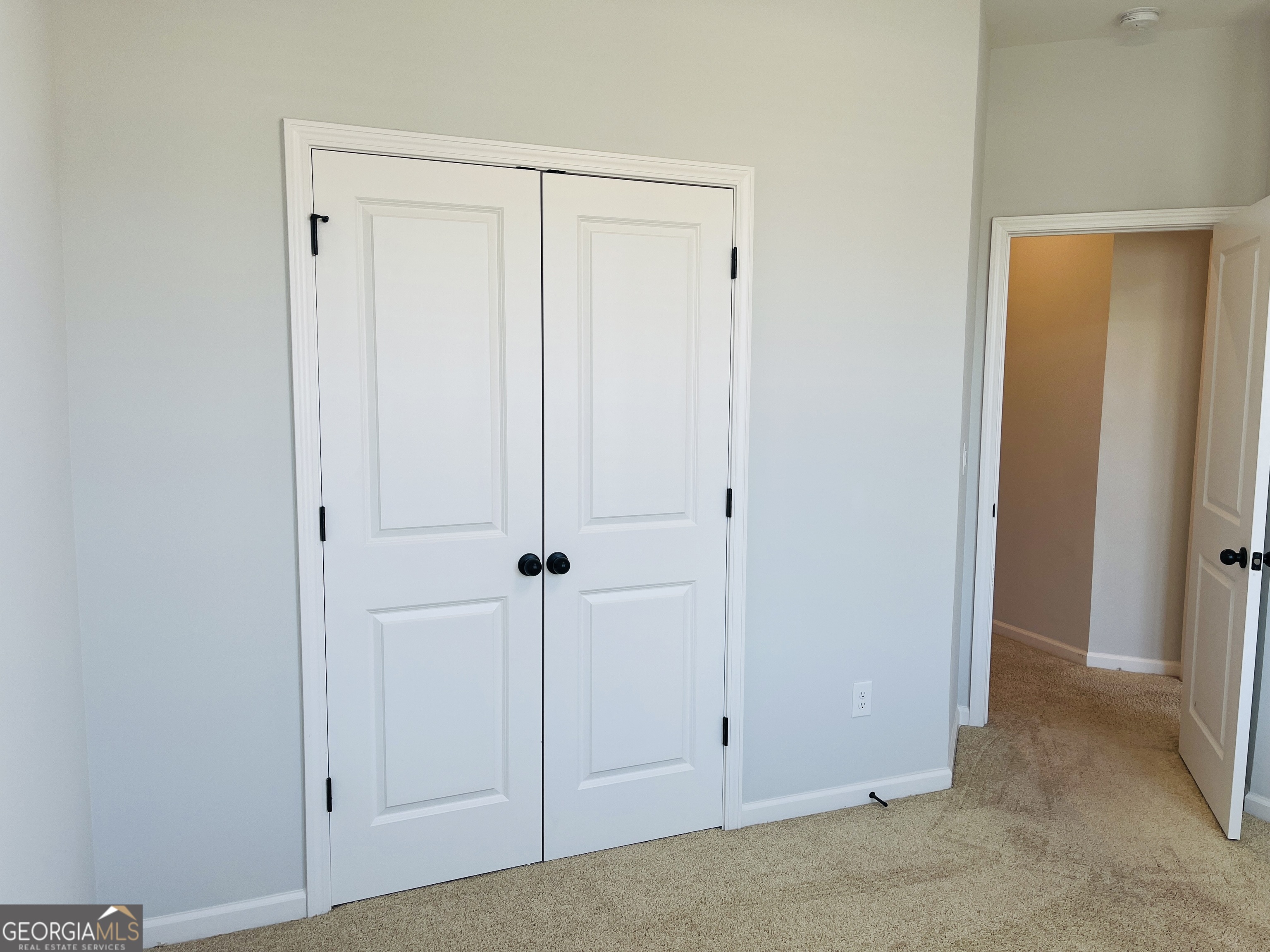 2686 Creek View Terrace NW Atlanta GA 30318