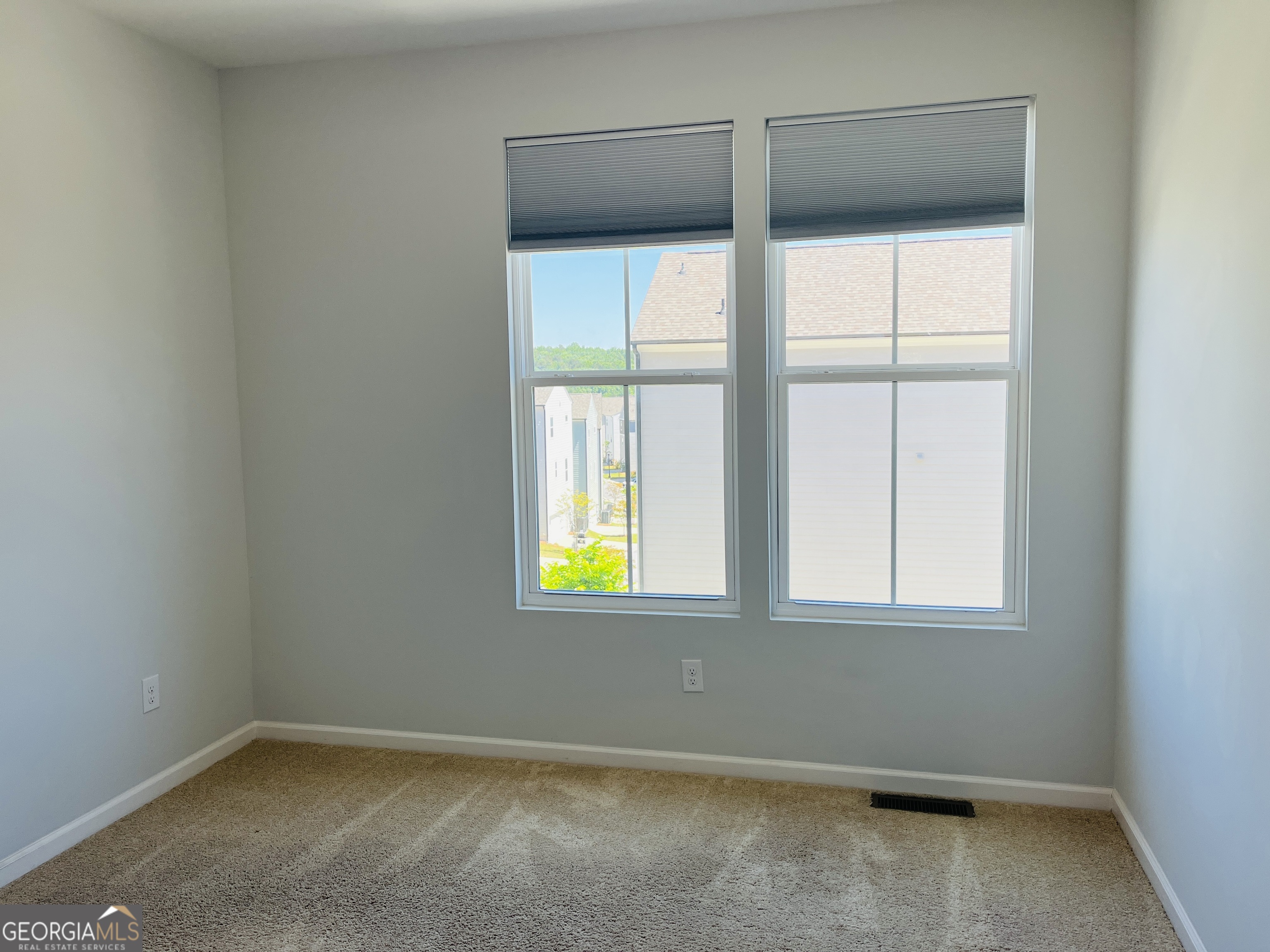 2686 Creek View Terrace NW Atlanta GA 30318