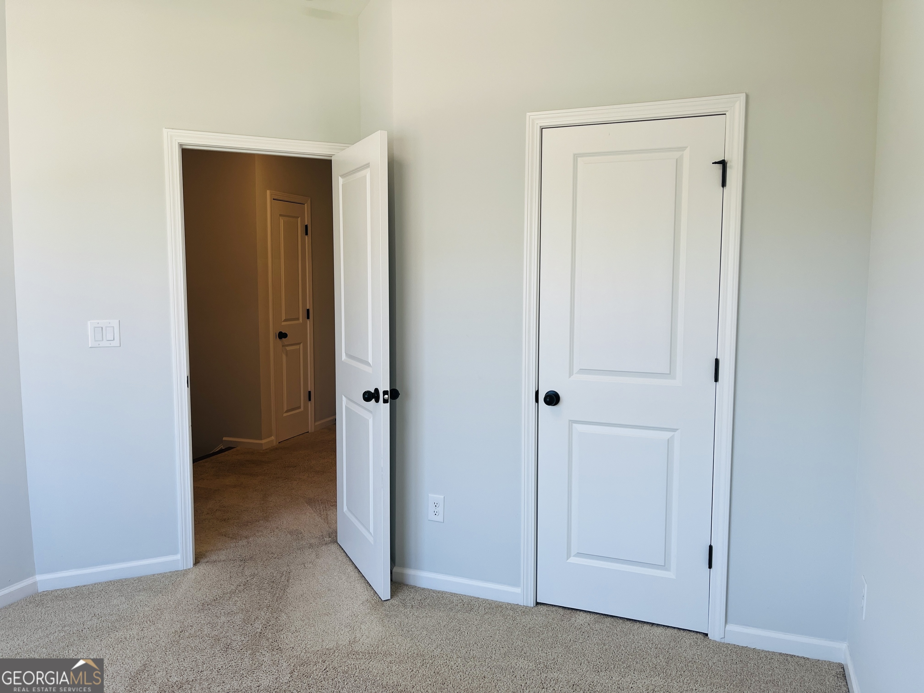 2686 Creek View Terrace NW Atlanta GA 30318
