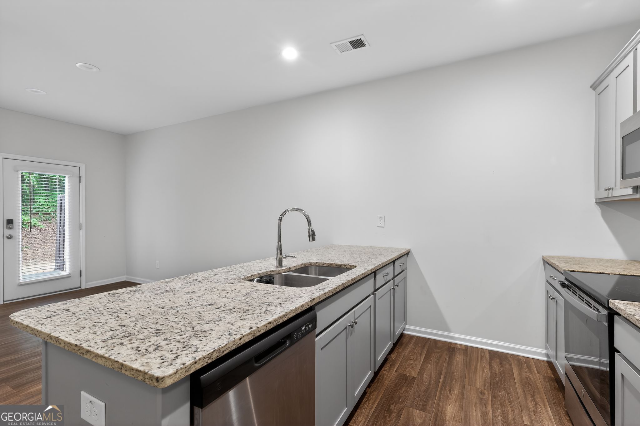 3122 Meadowstone Lane SW Atlanta GA 30331
