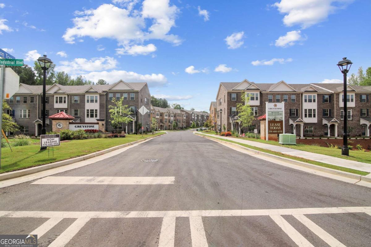 1239 Berwyn Way Suwanee GA 30024